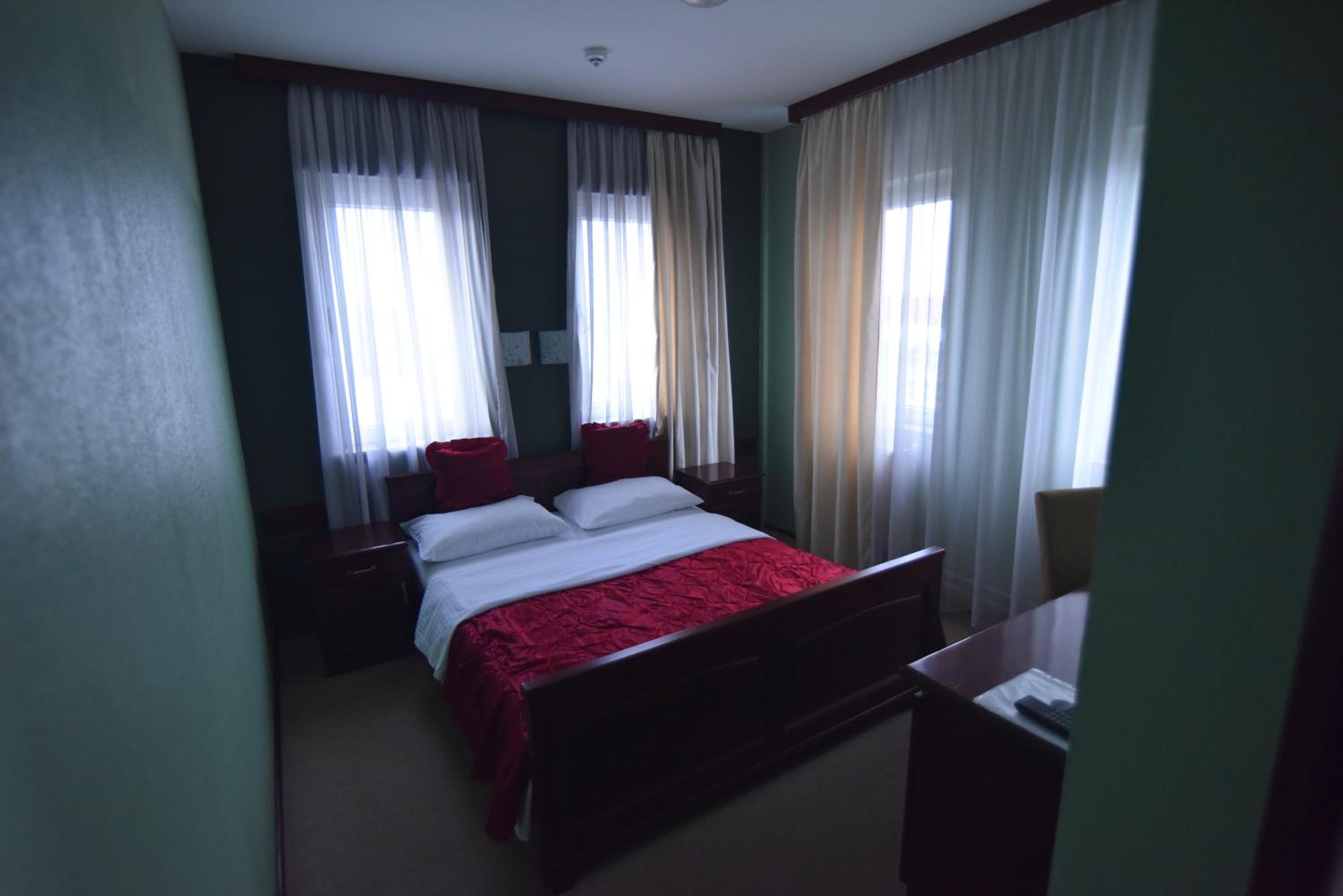 Double Room photo 3