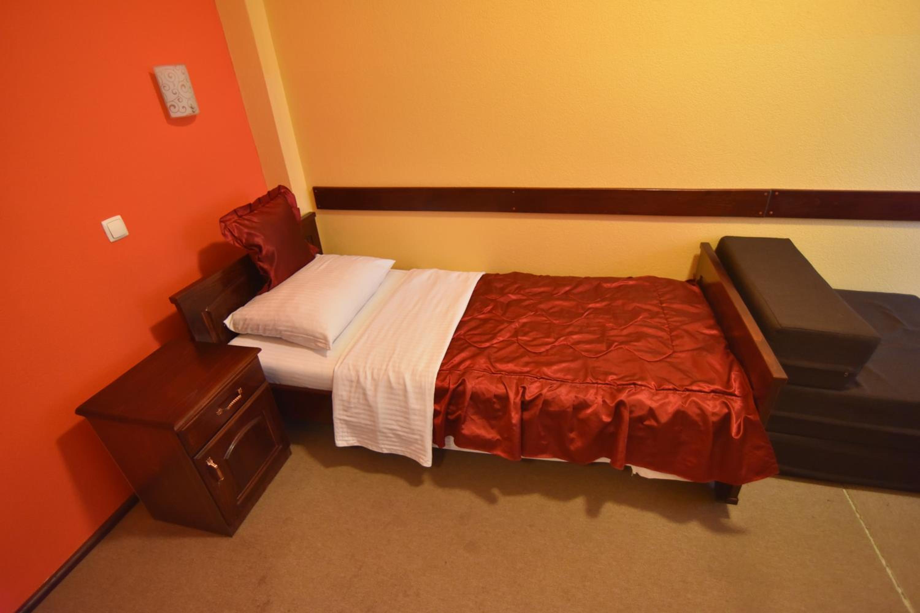 Single Room photo 2