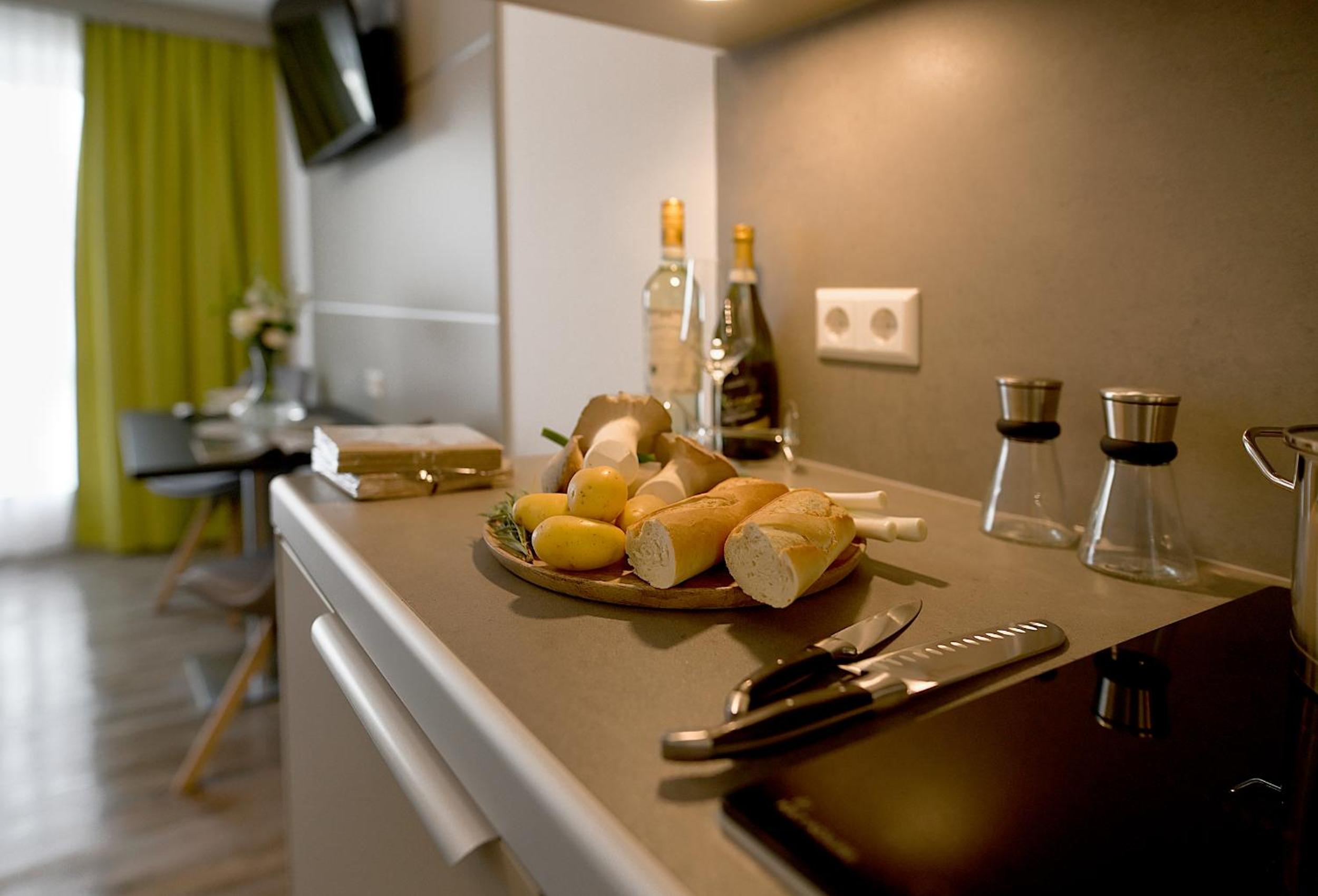 Double Room - Photo 2