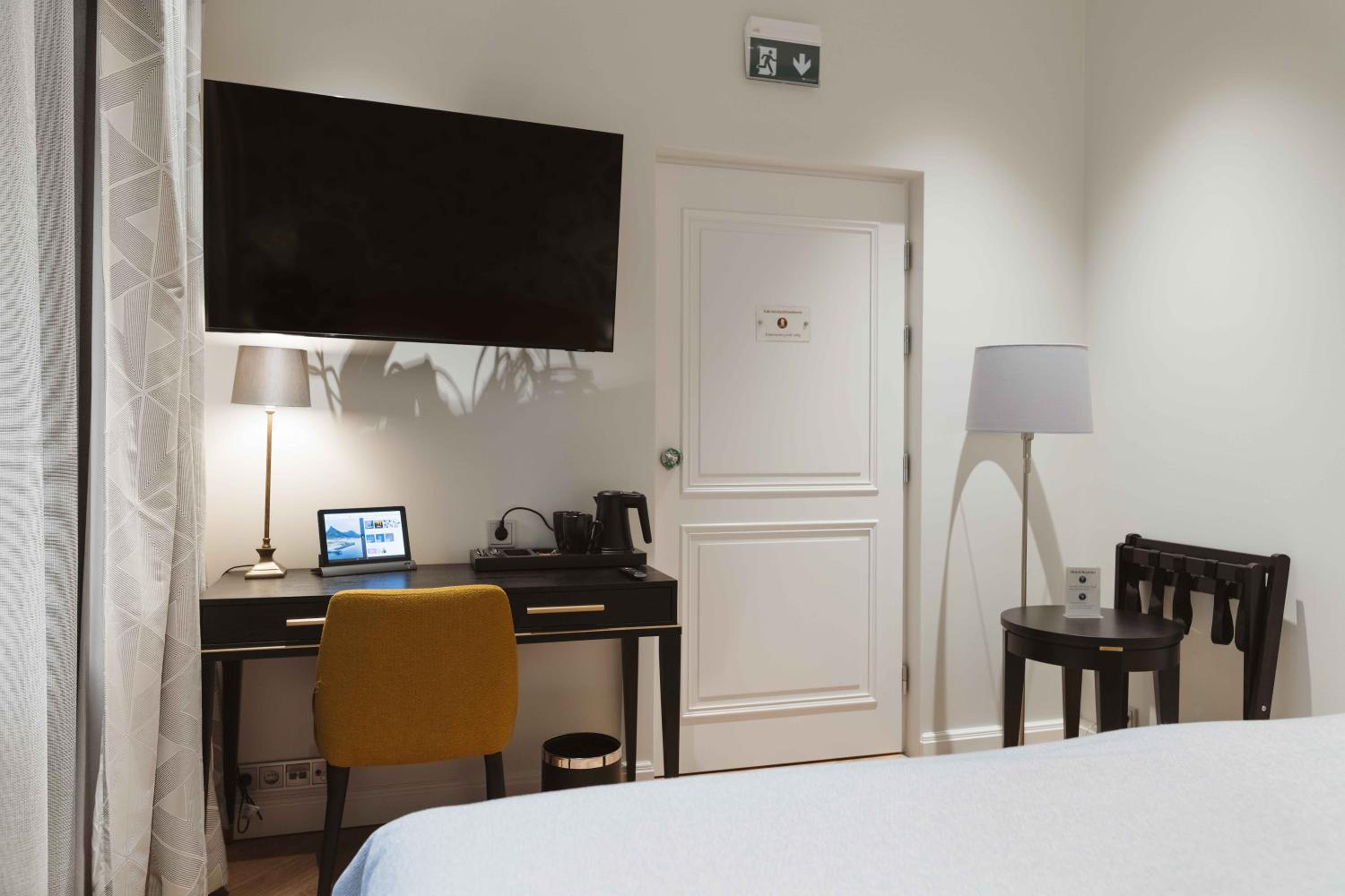 Deluxe Double Room - Photo 5