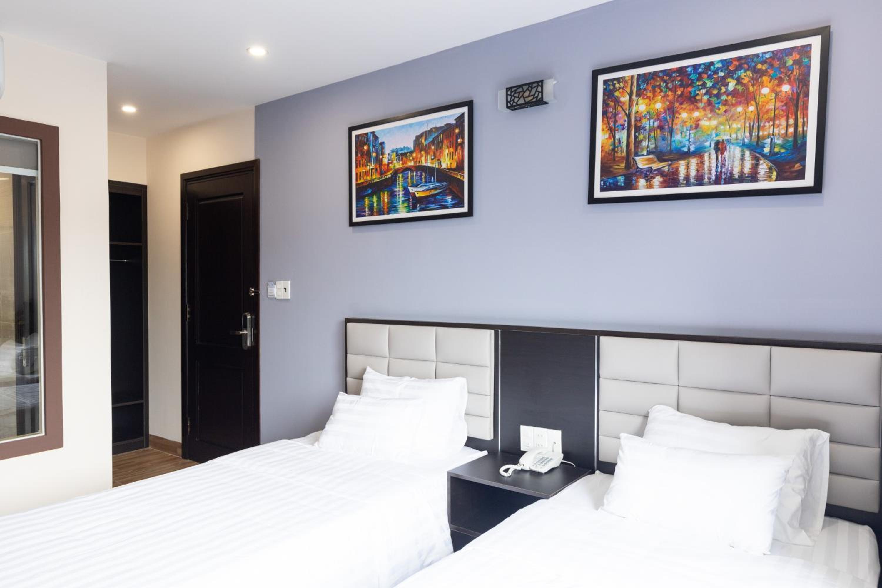 Deluxe Twin Room - Photo 1