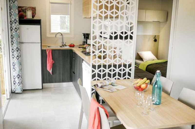 Mobile Home Privilege - 2 bedrooms - 4 people photo 2