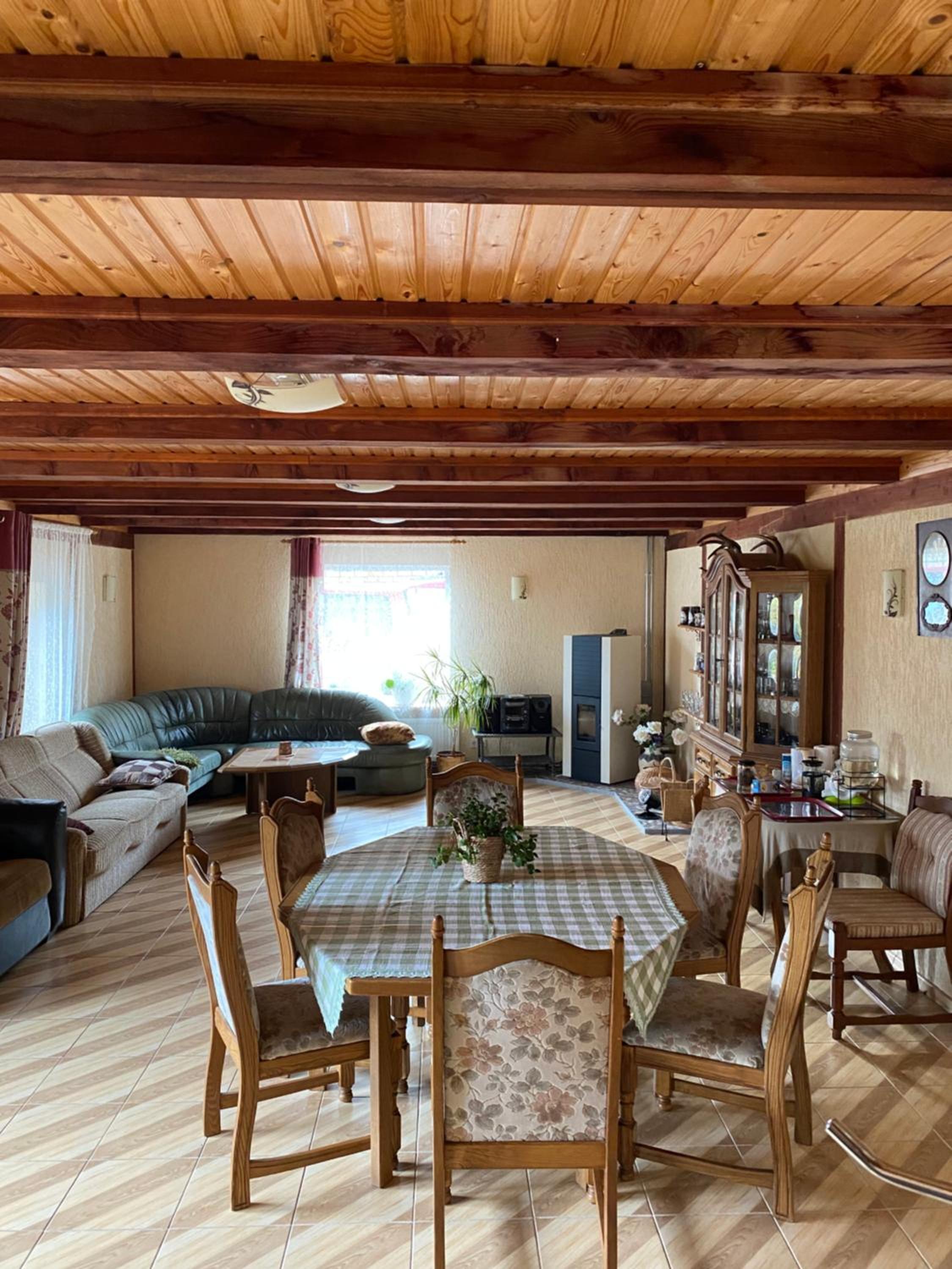 Four-Bedroom House photo 2
