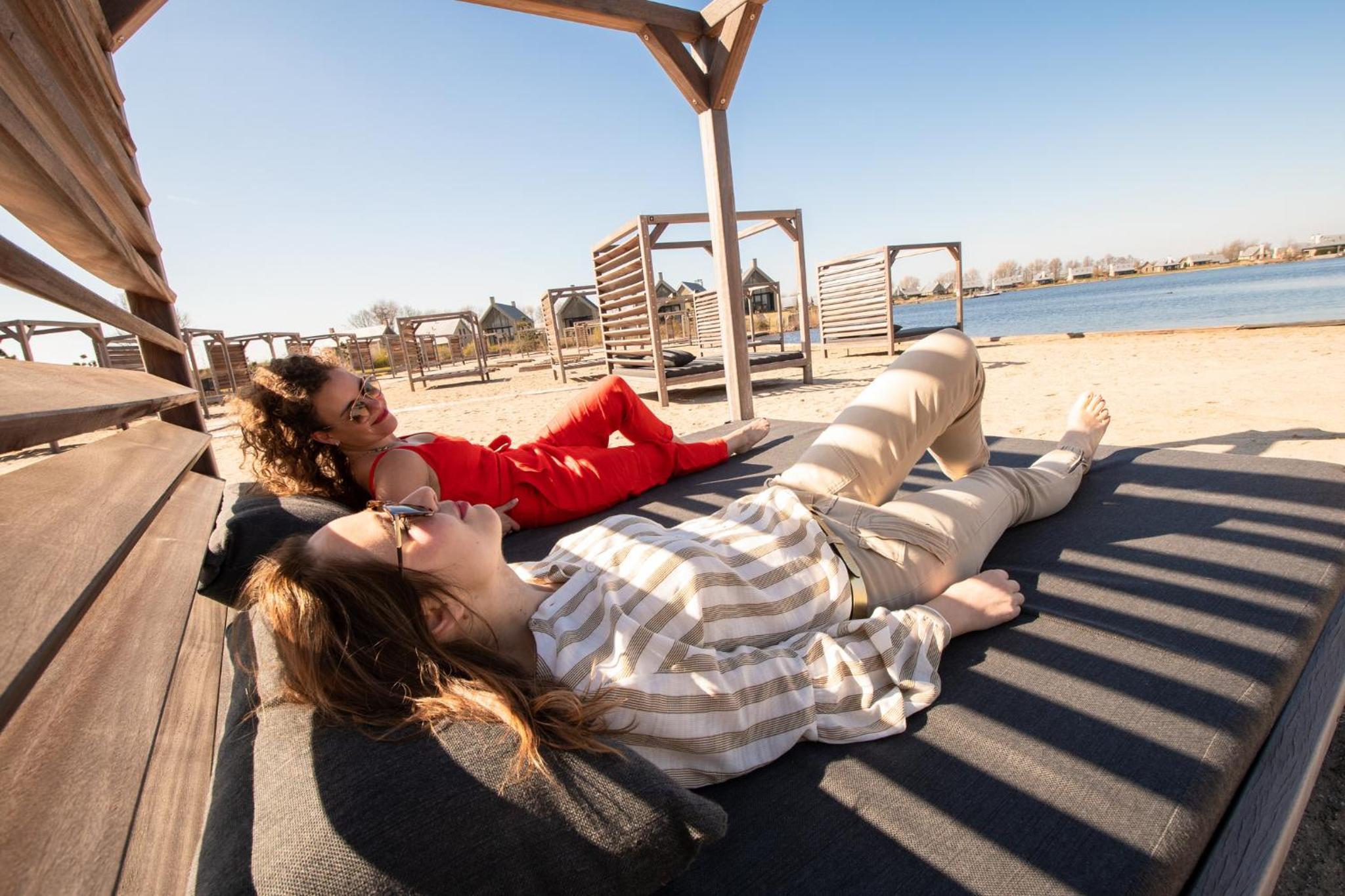 Villa Oesterdam Wellness | 10 personen photo 2