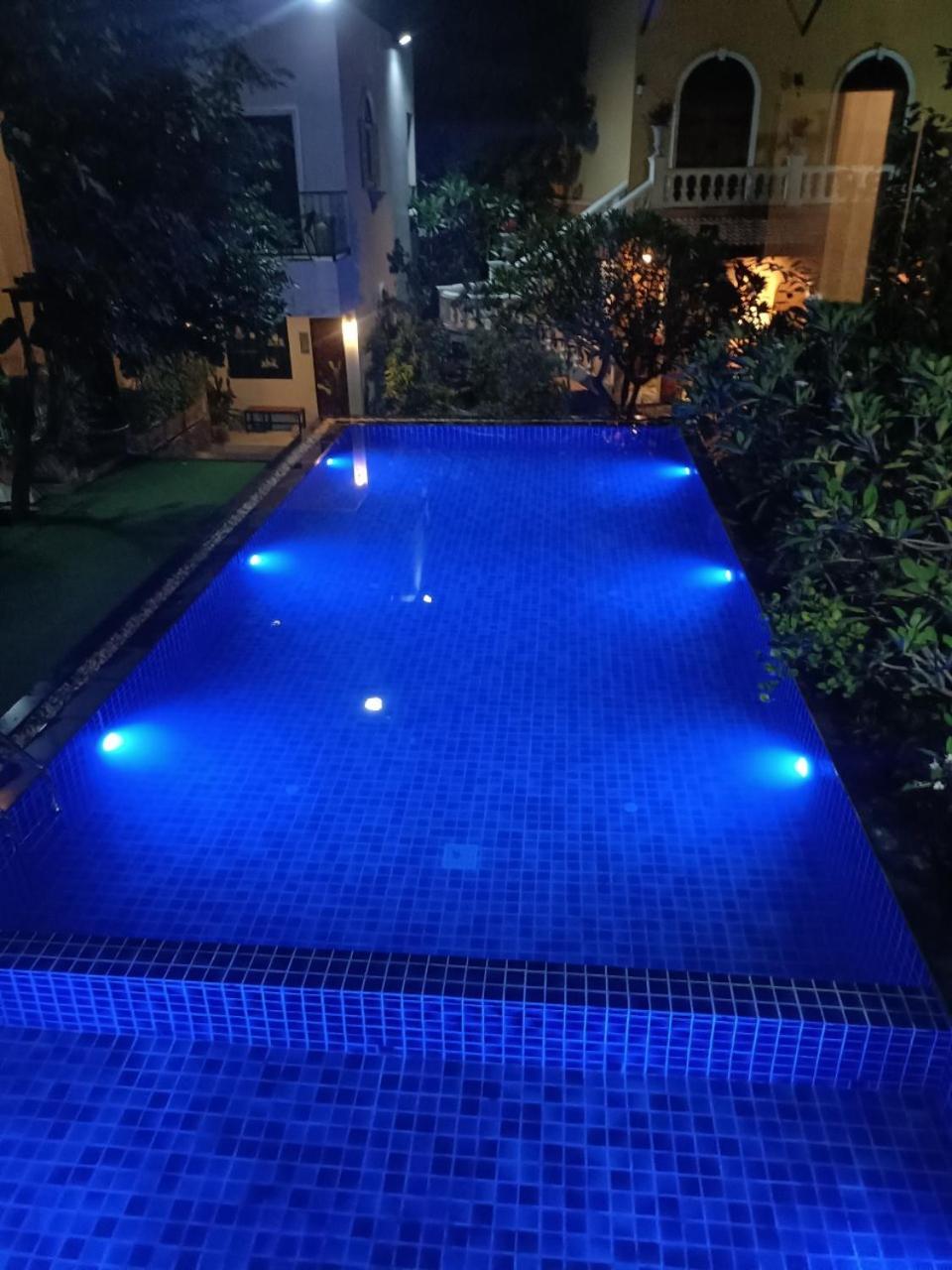 Deluxe Double or Twin Room with Pool View photo 2