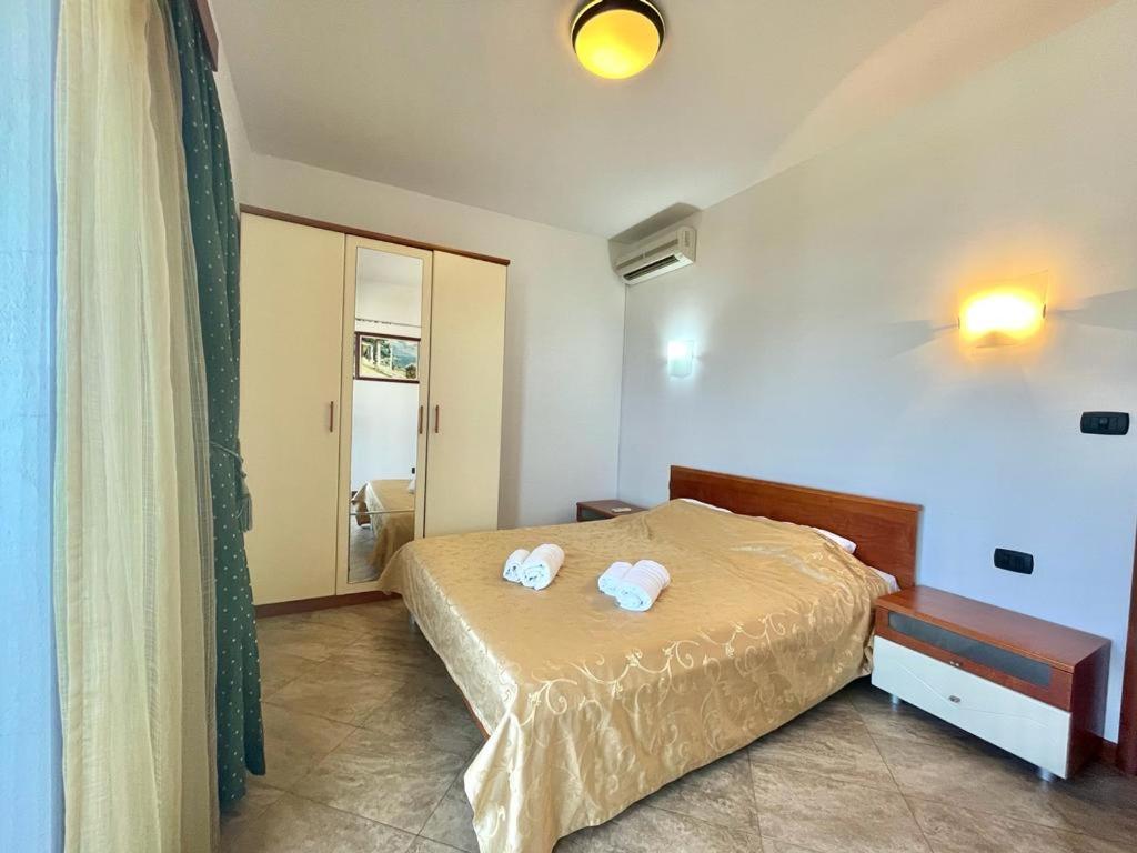 Comfort One-Bedroom Apartment With Sea View 