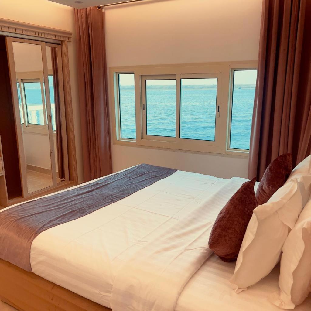 Studio with Sea View photo 1