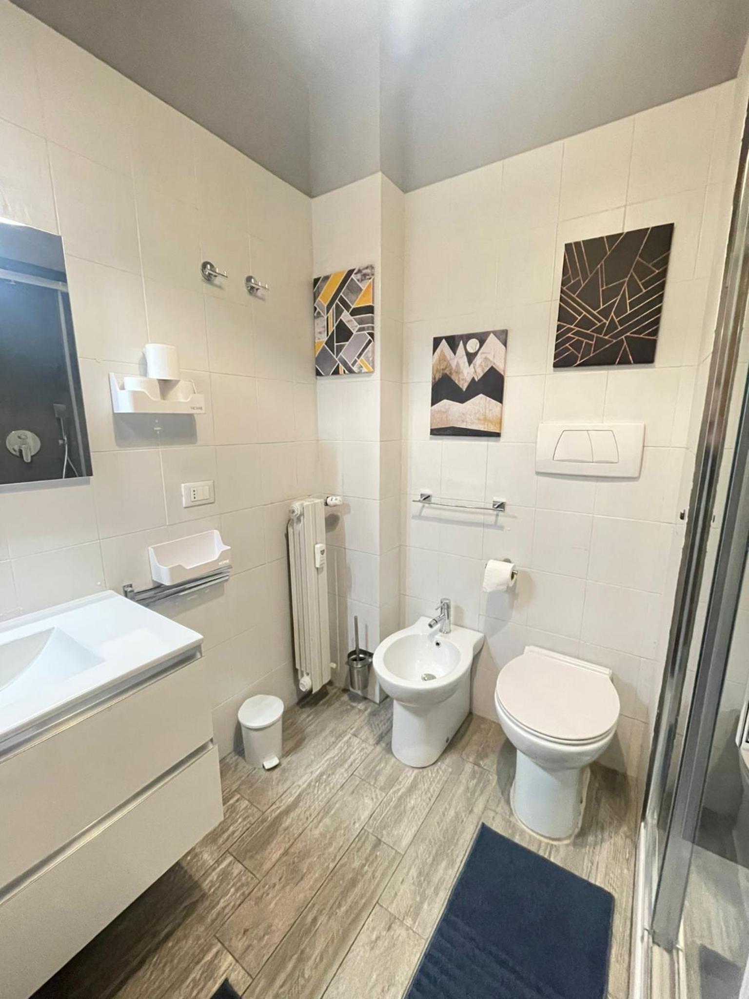 Three-Bedroom Apartment - Photo 11