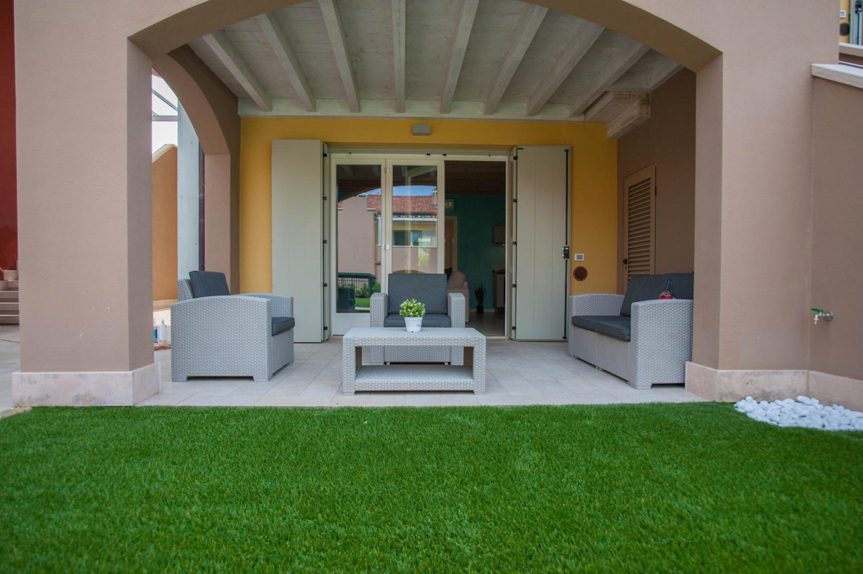 Four-Bedroom House photo 2