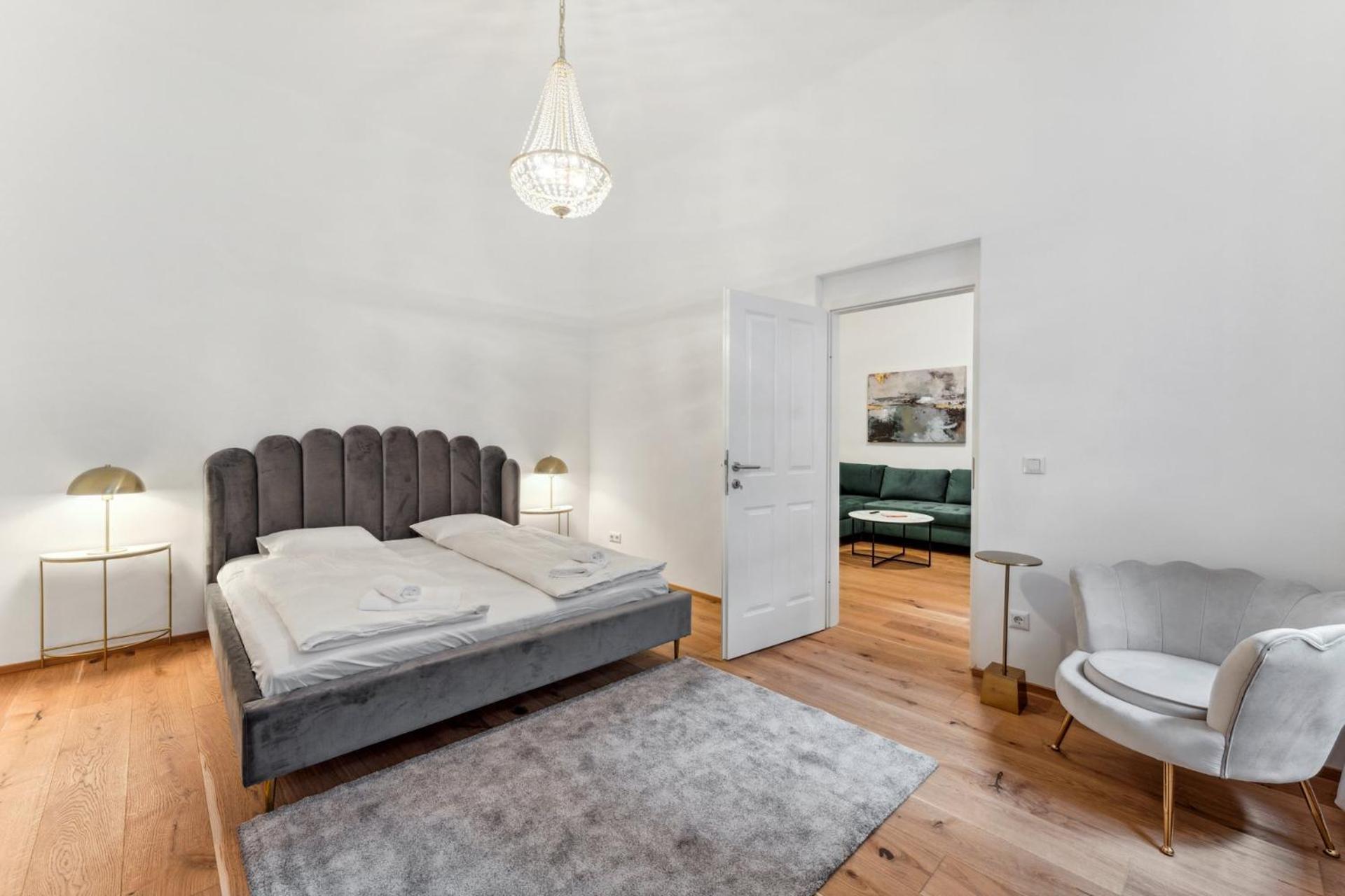 Standard Apartment