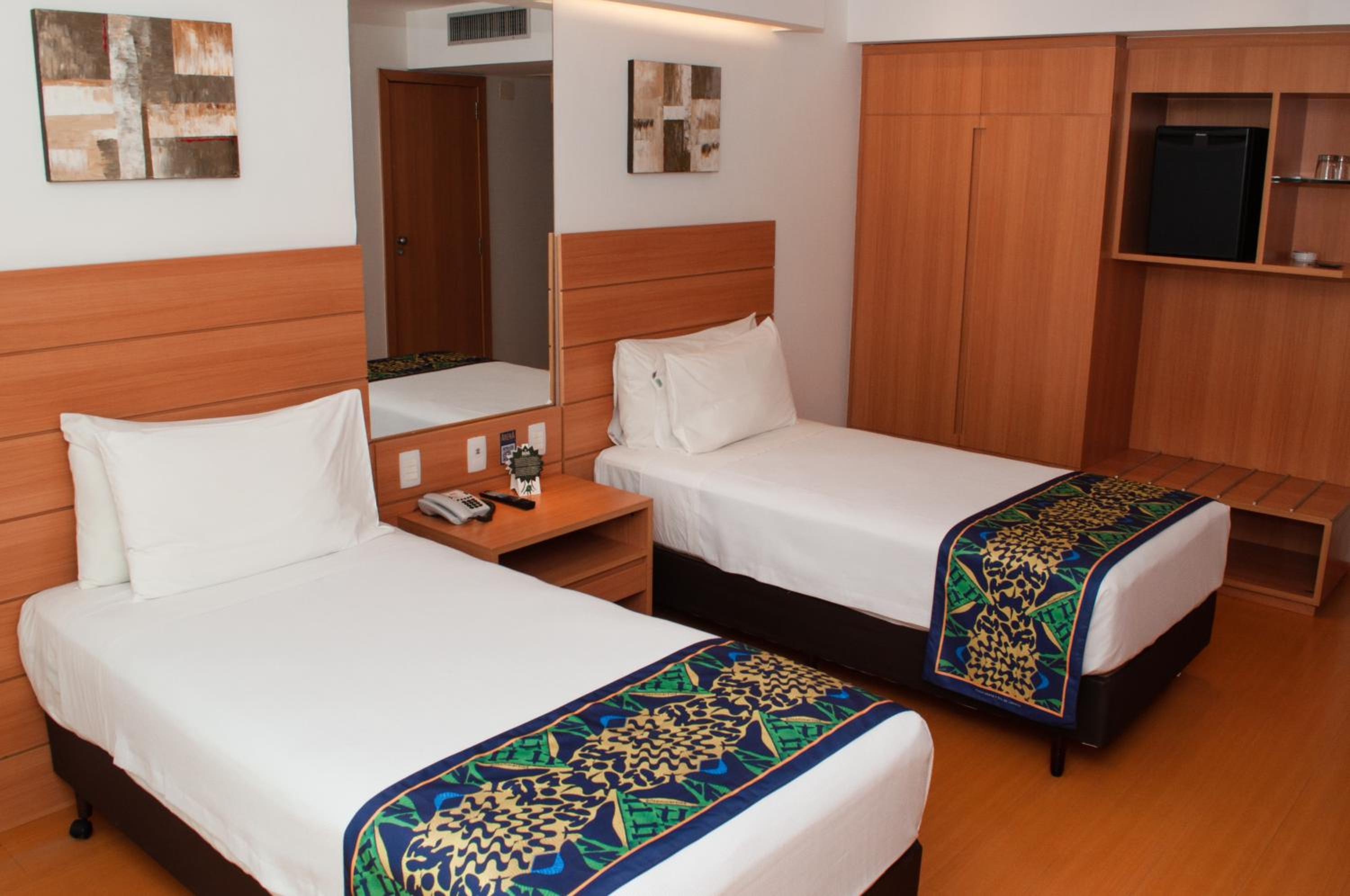 Superior Twin Room with Side Sea View