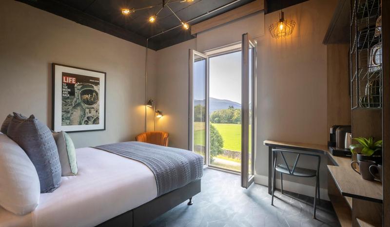 View67 Double Room (in room continental Breakfast)