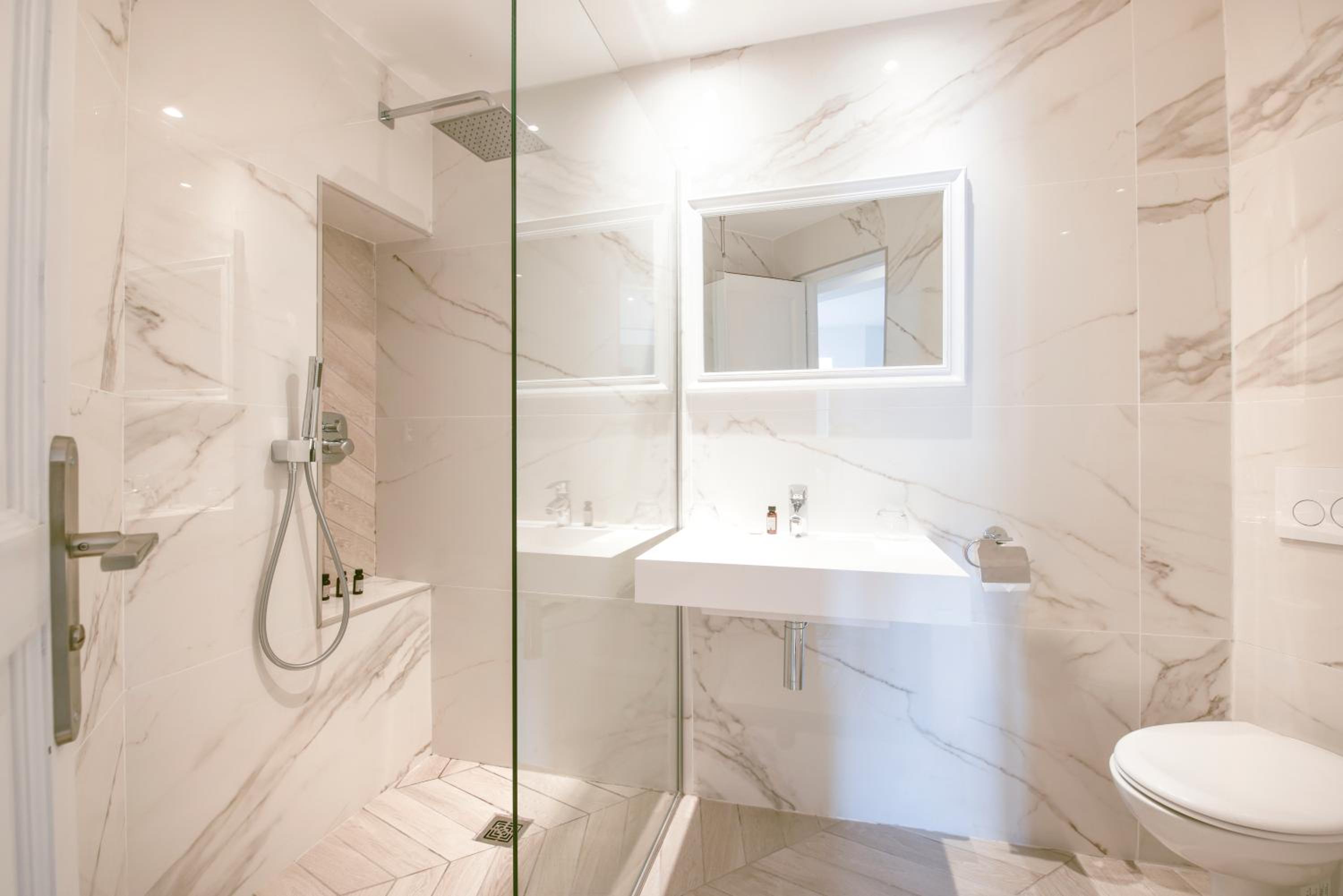 Family Suite - Photo 2