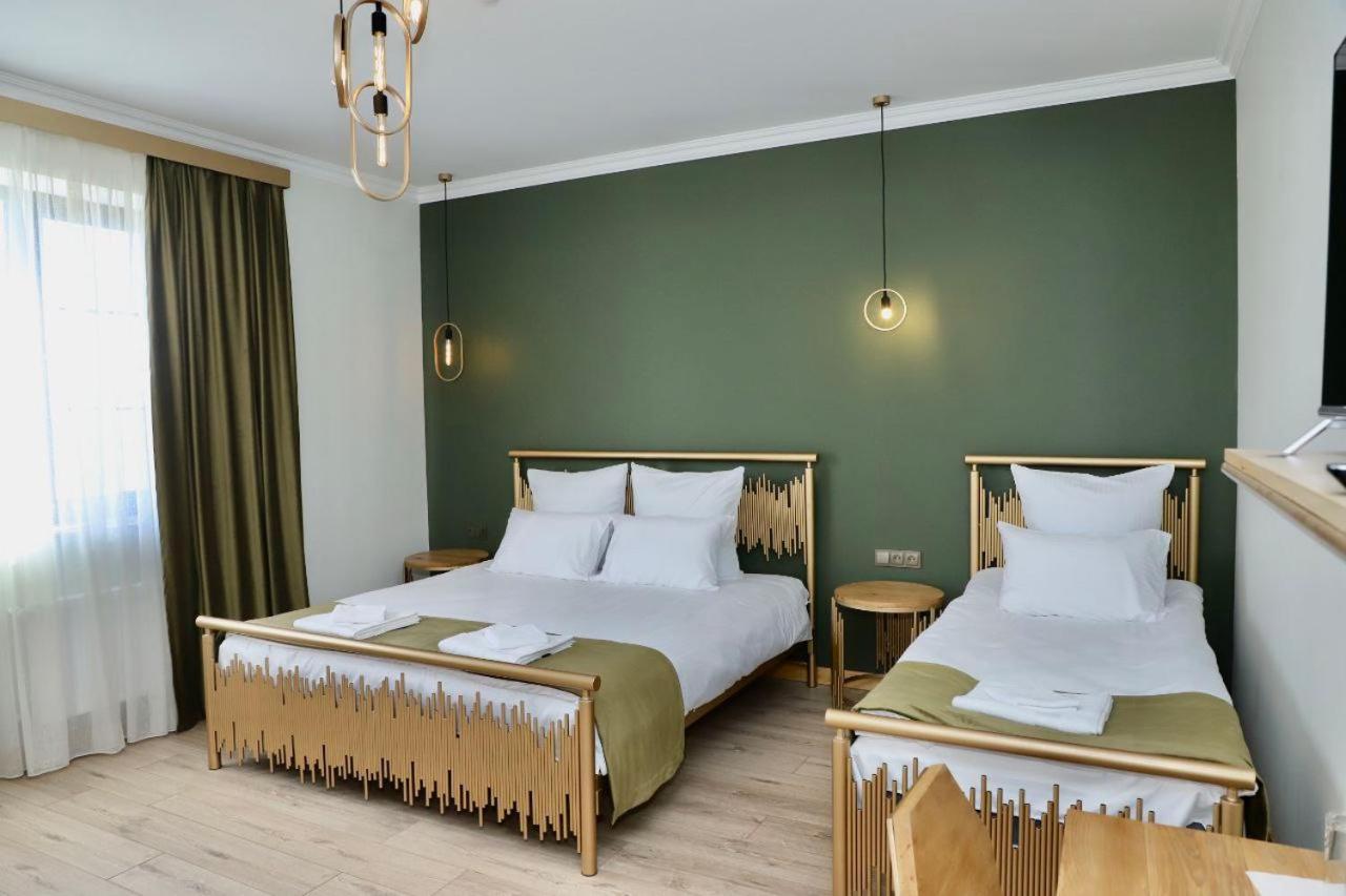 Suite with Spa Bath
