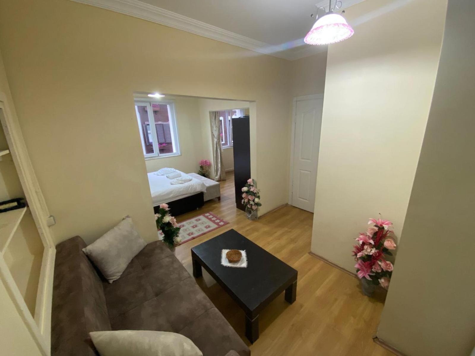 Apartment (4 Adults) photo 2