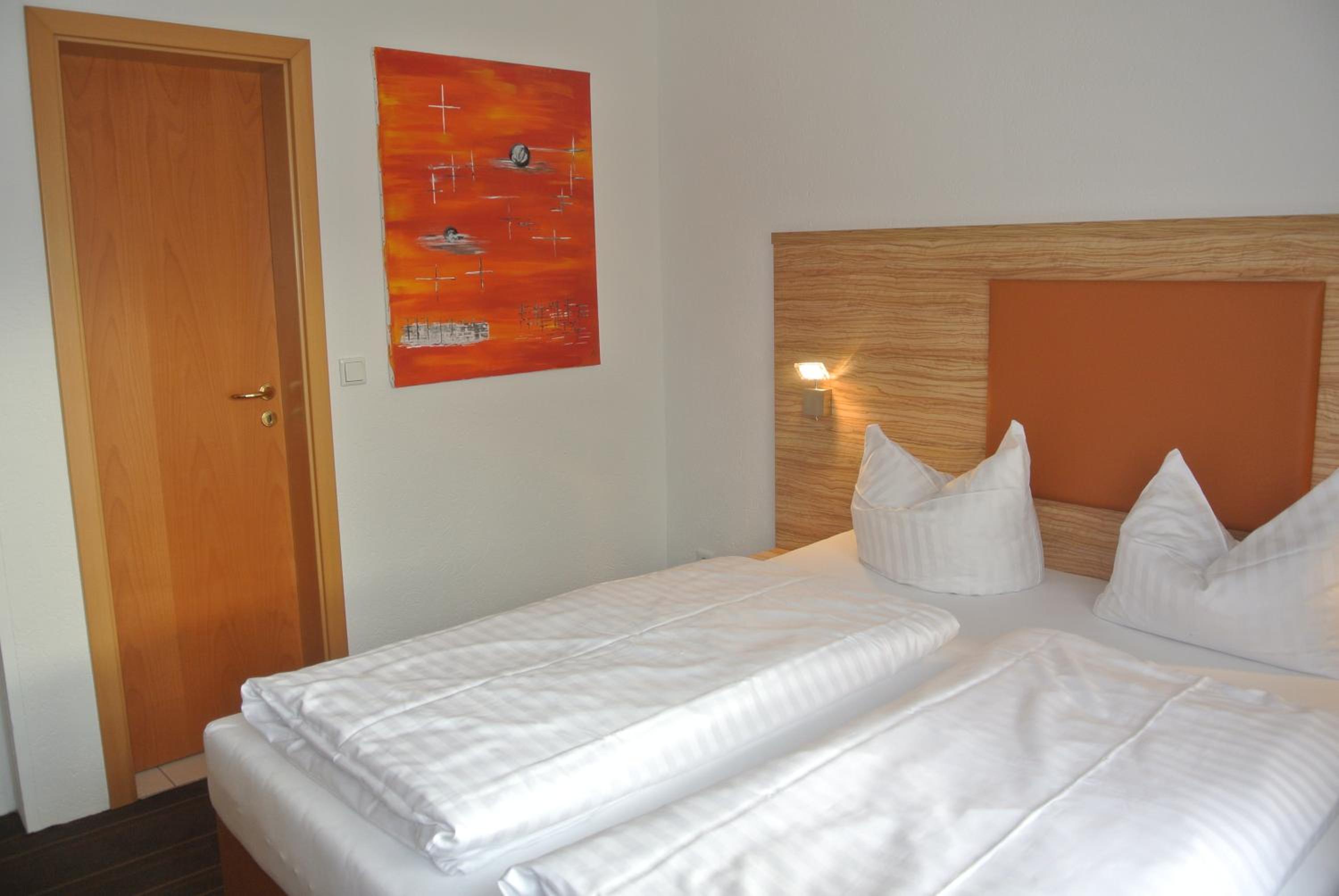 Double Room - Photo 1