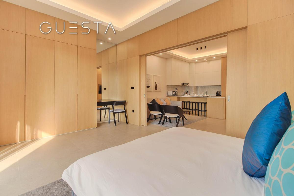 Studio Apartment with Sea View photo 3
