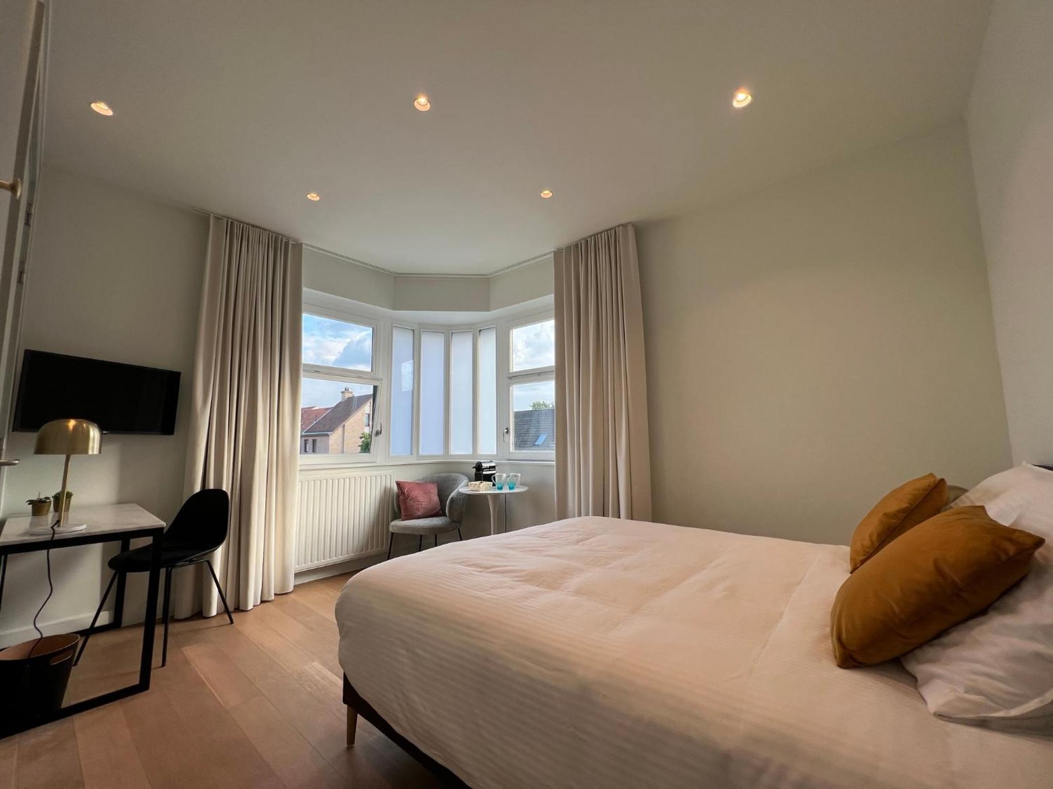 Double Room with Private Bathroom photo 1