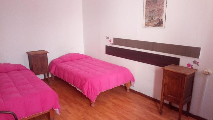 Standard Twin Room with Shared Bathroom