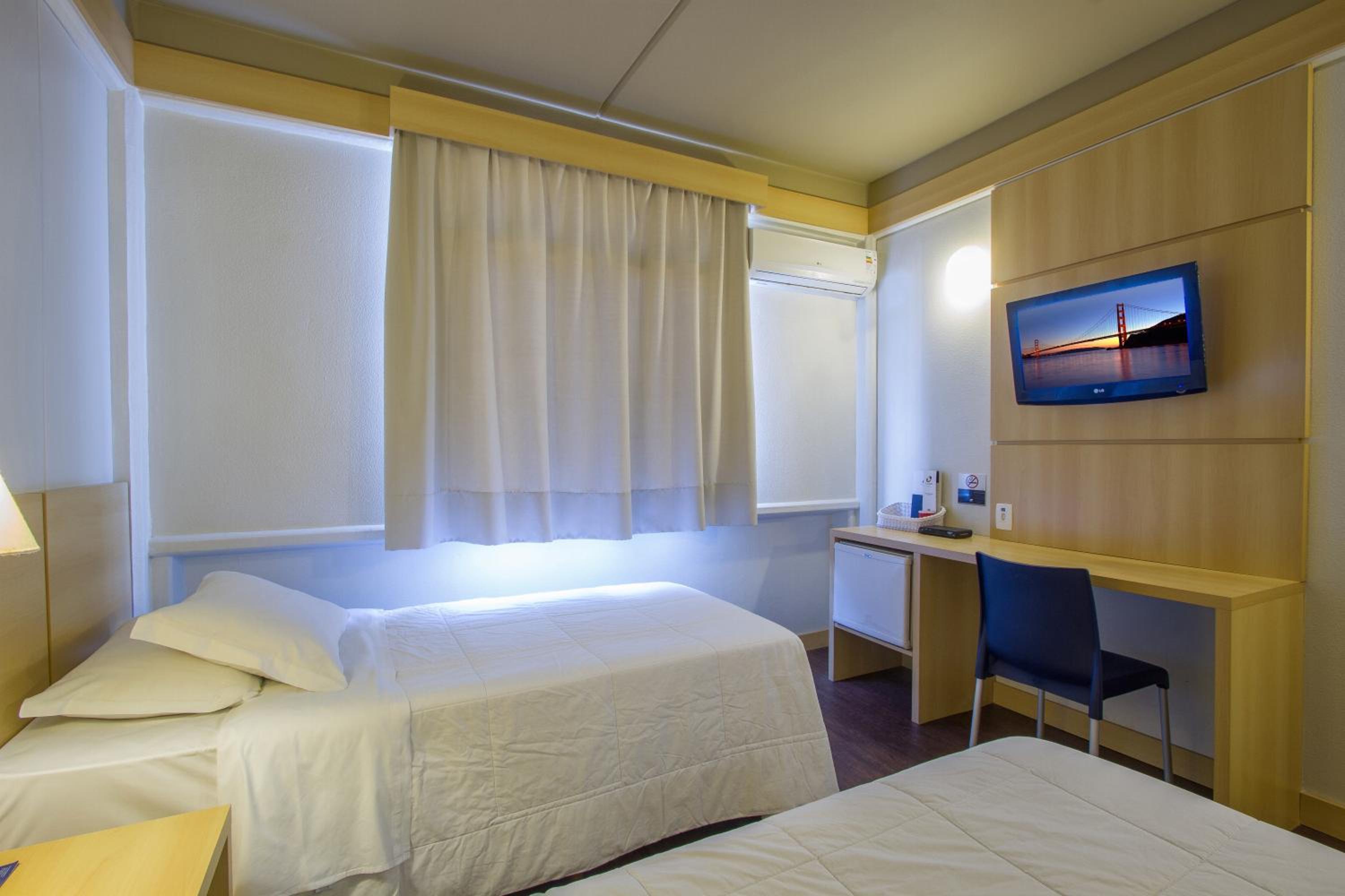 Executive Twin Room photo 3