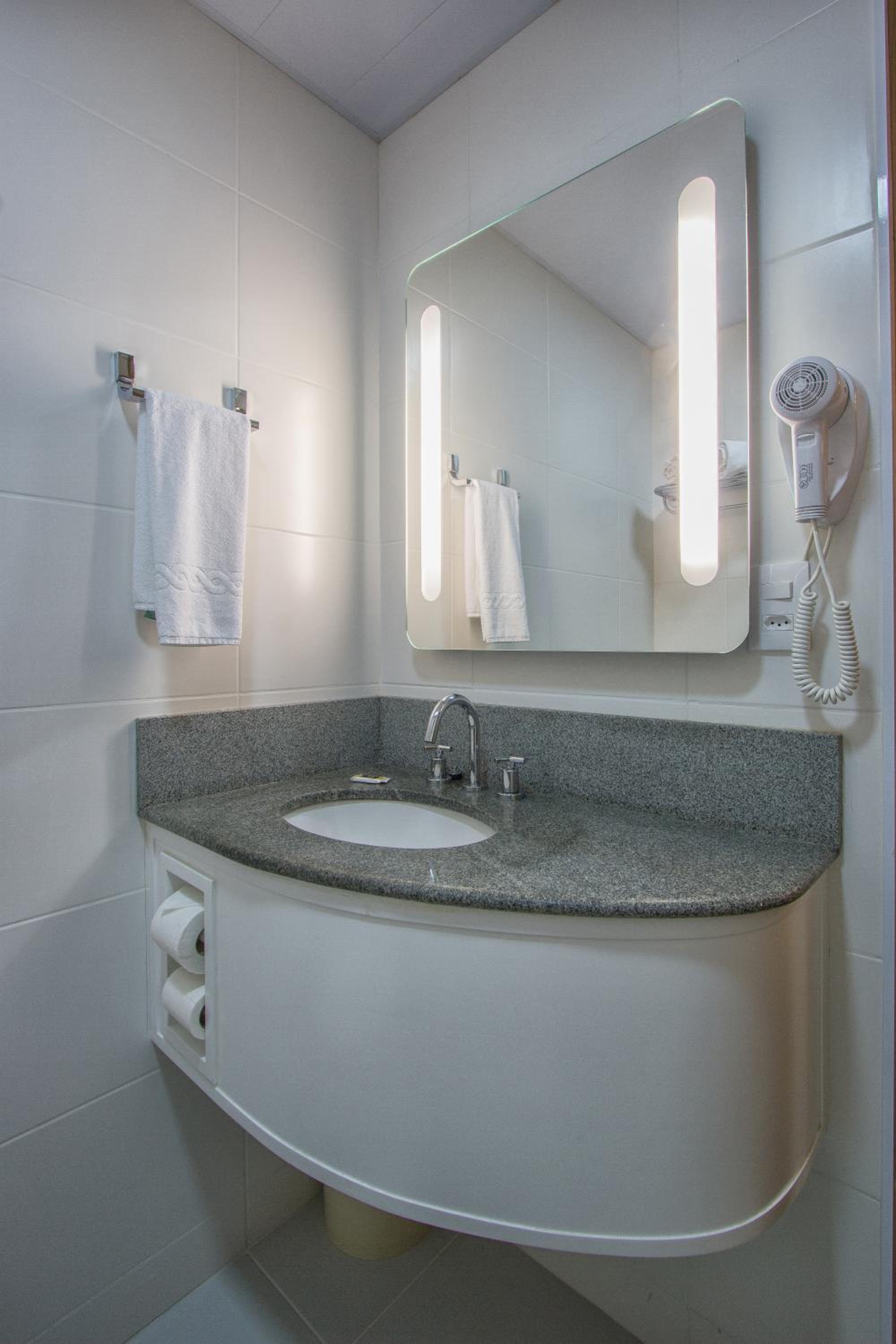 Executive Twin Room photo 2