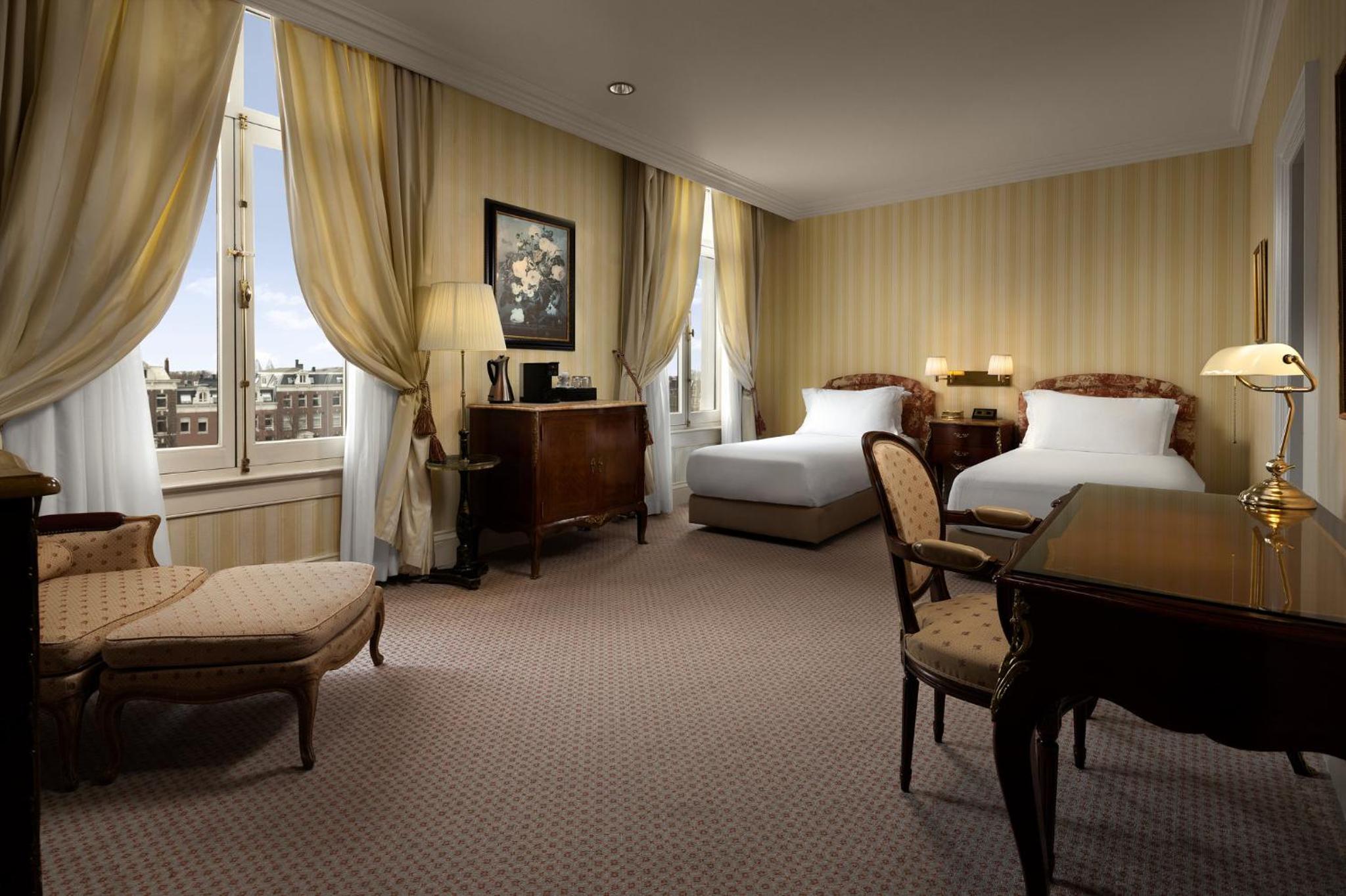 Premium Twin Room with River View photo 1