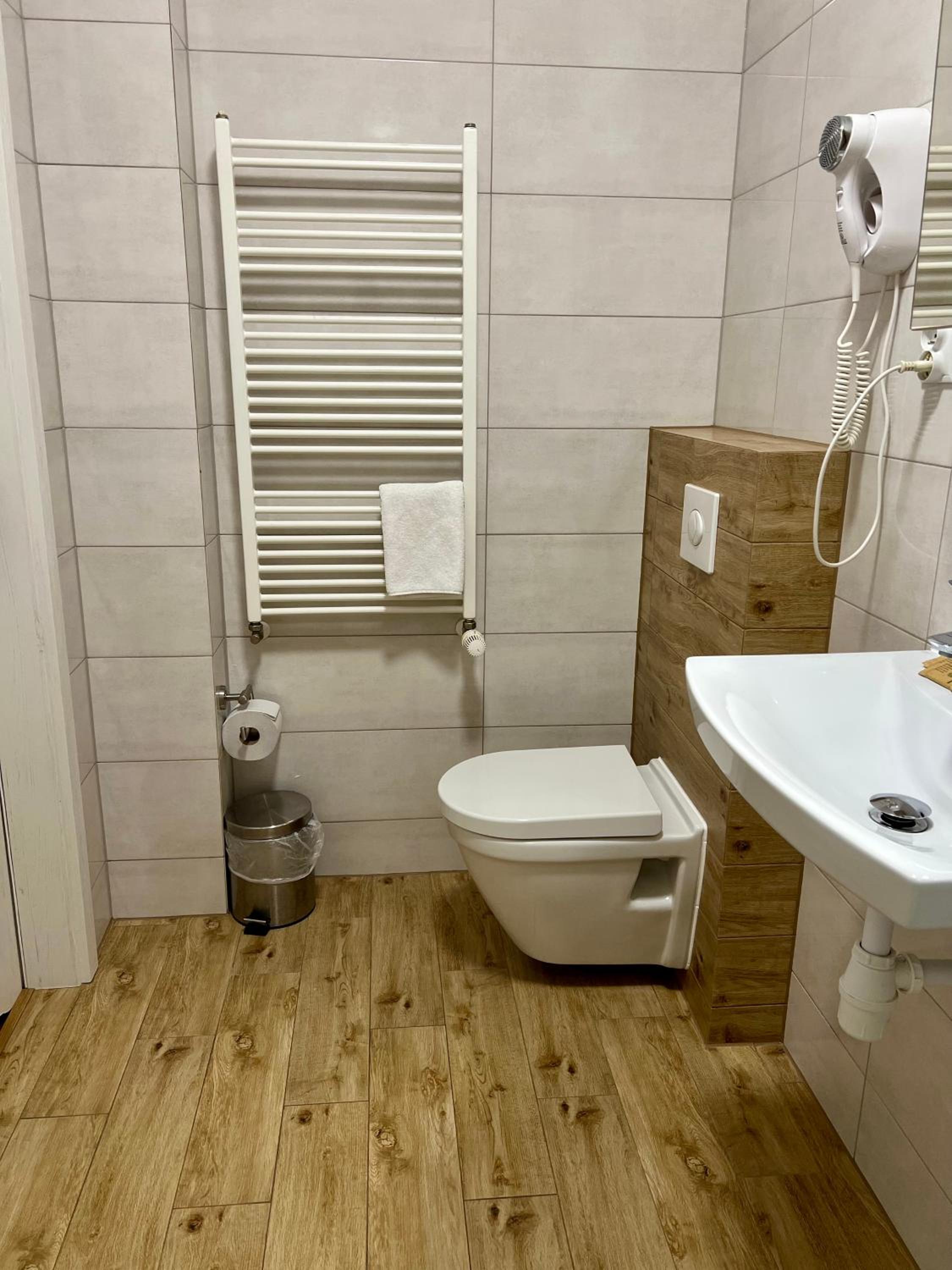 Superior Triple Room photo 3