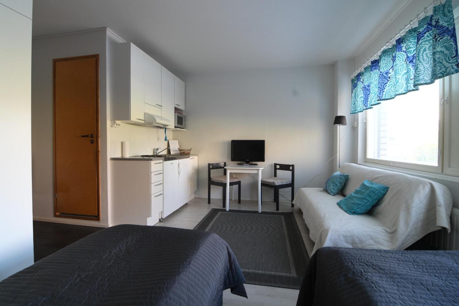 One-Bedroom Apartment photo 1