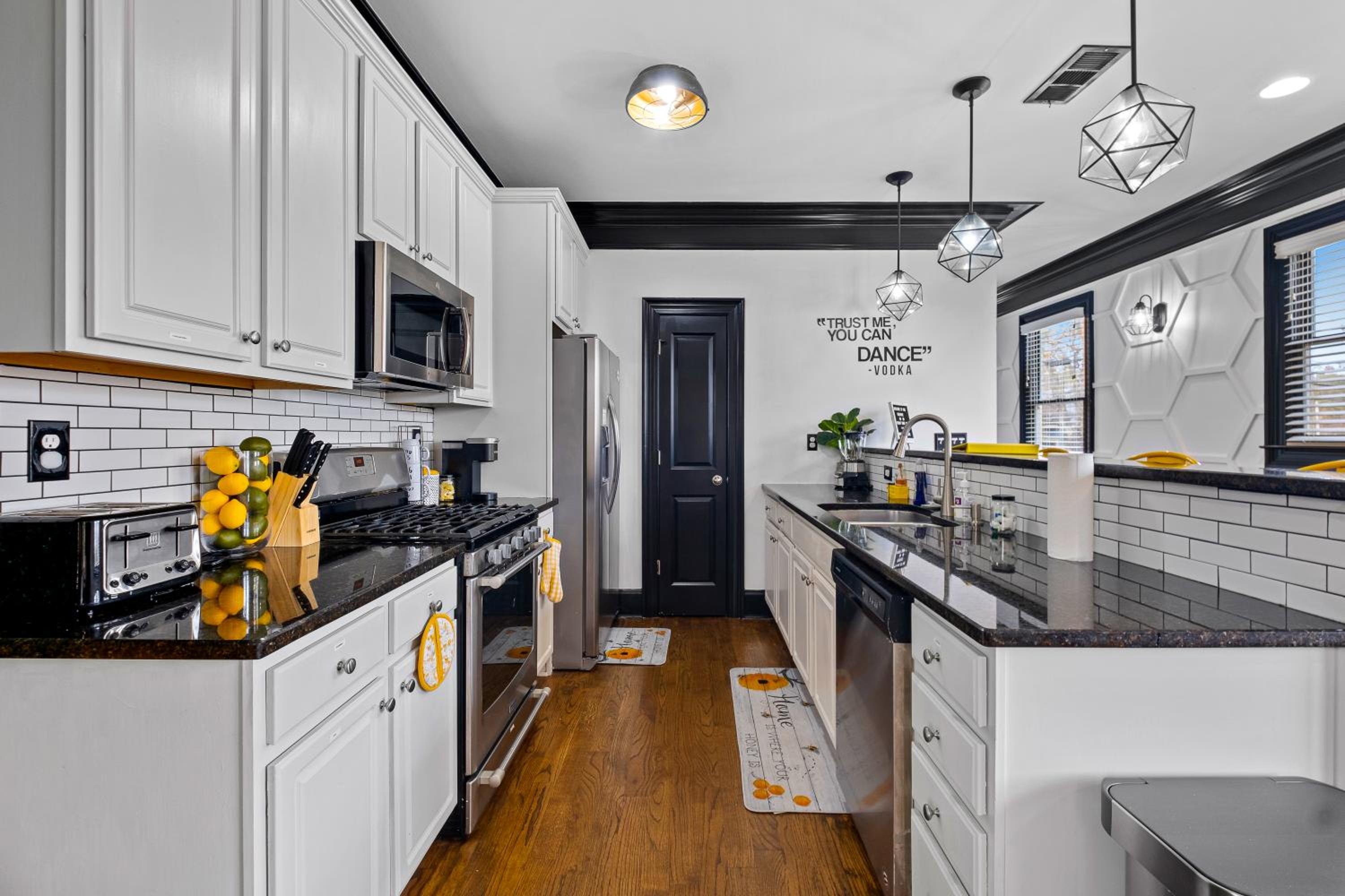 Three-Bedroom House - Photo 48