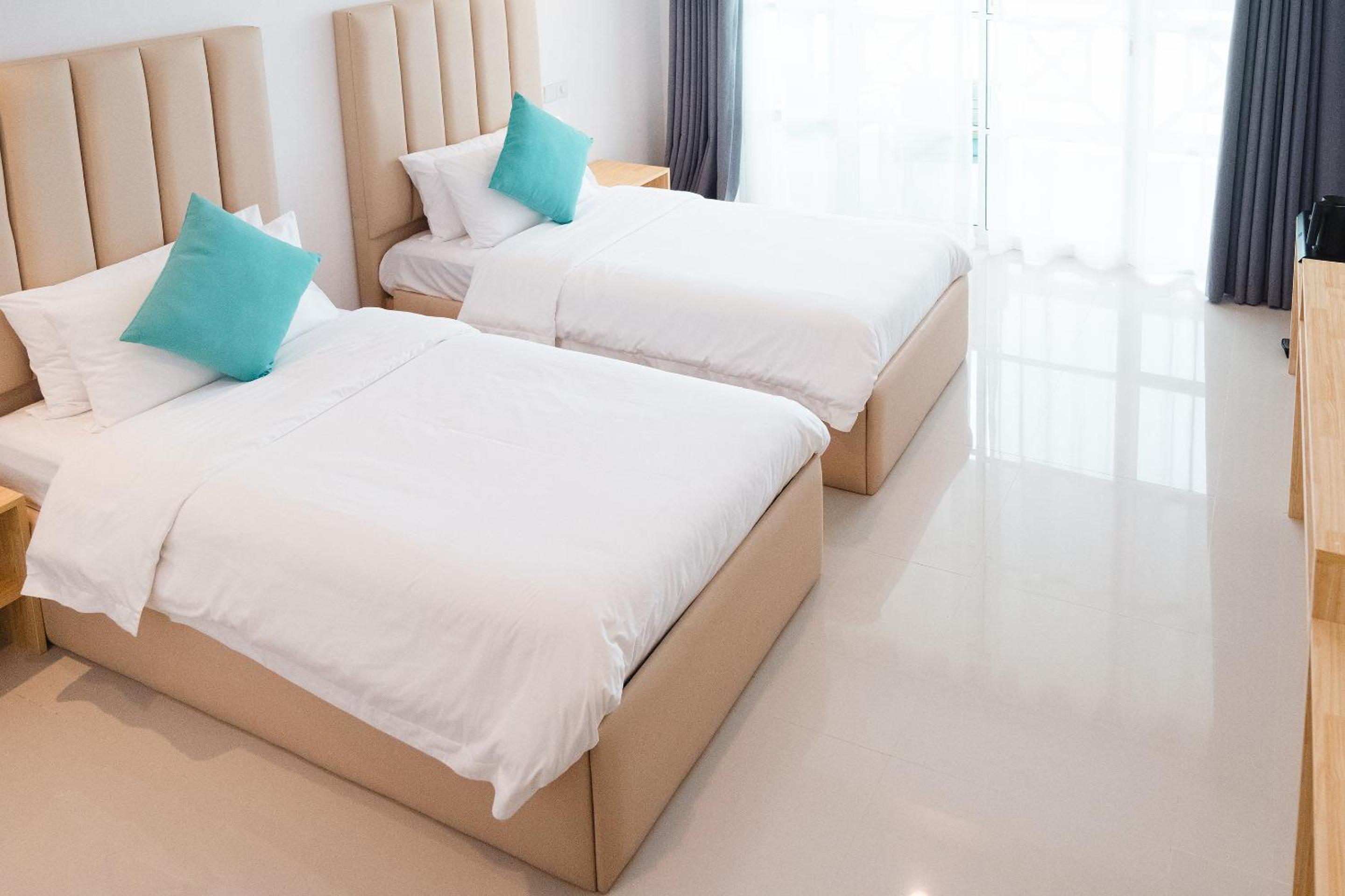 Deluxe Double Room with Balcony