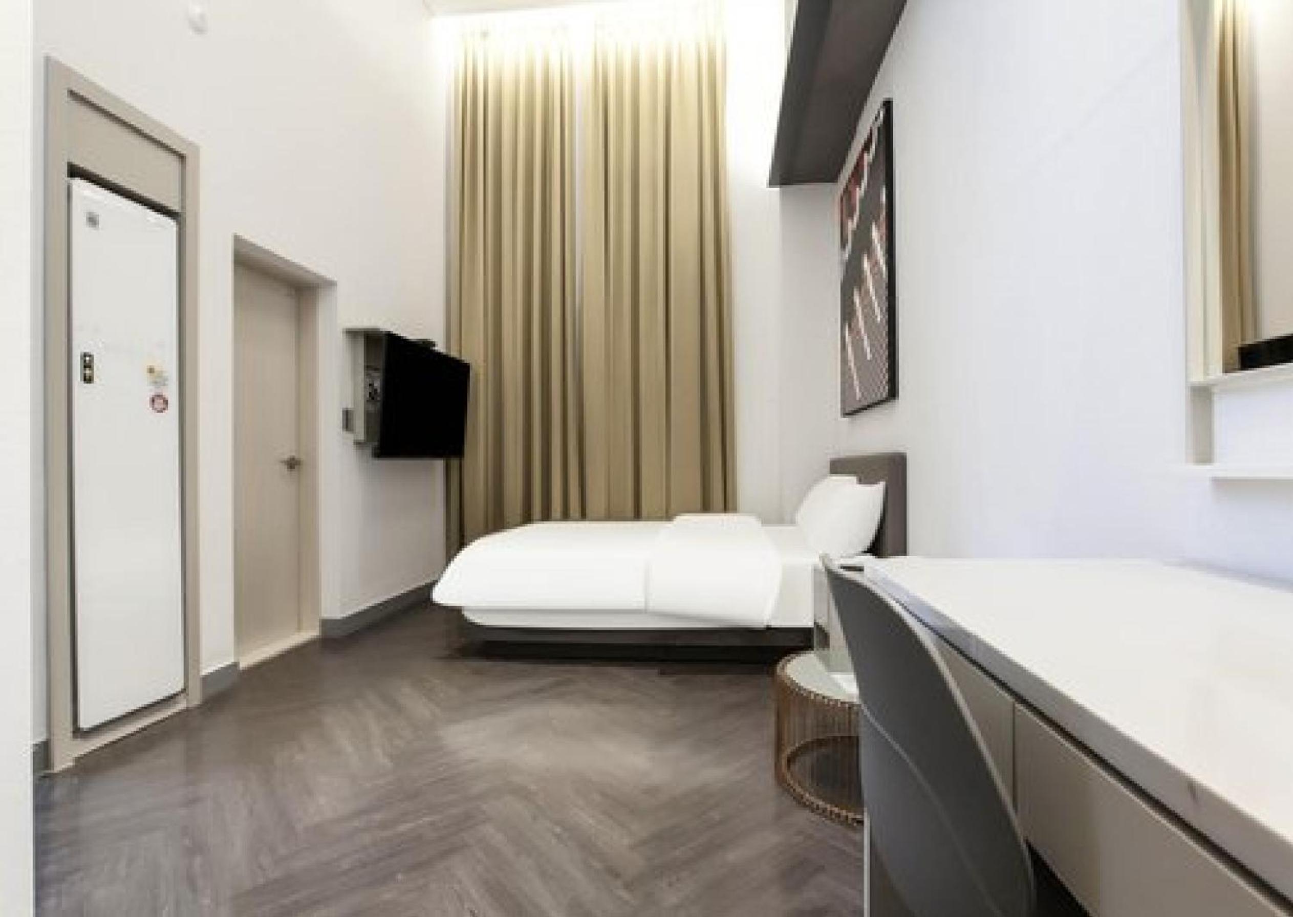 H Avenue Hotel Idae Shinchon — photo 81
