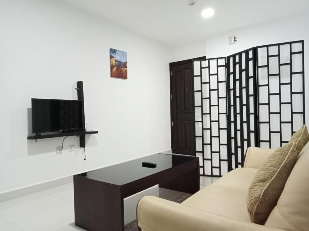 Deluxe Family Room - Photo 1
