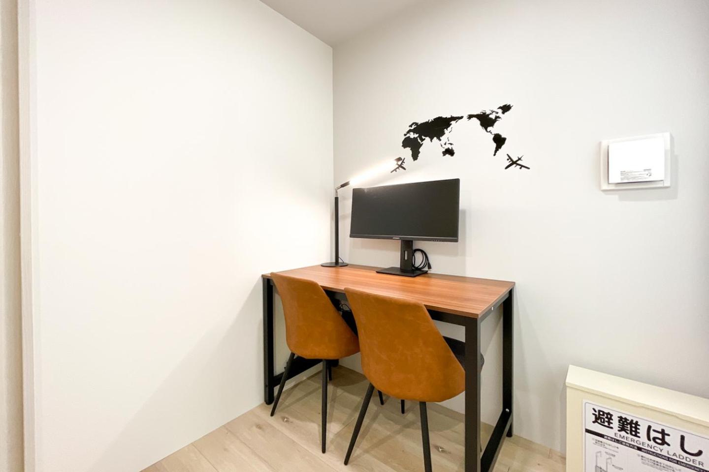 One-Bedroom Apartment photo 3