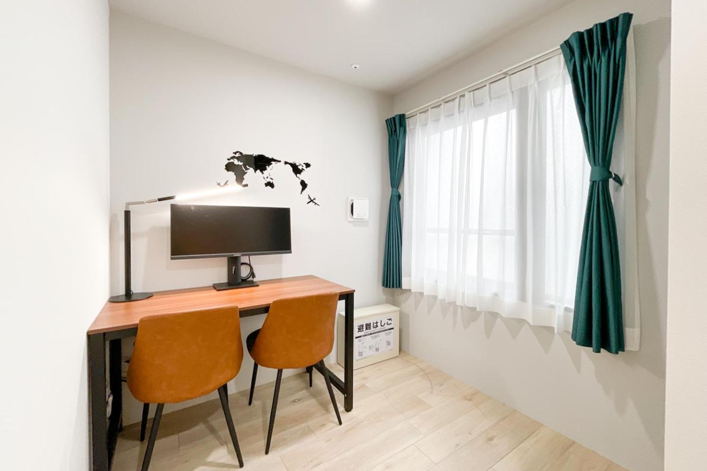 One-Bedroom Apartment photo 2