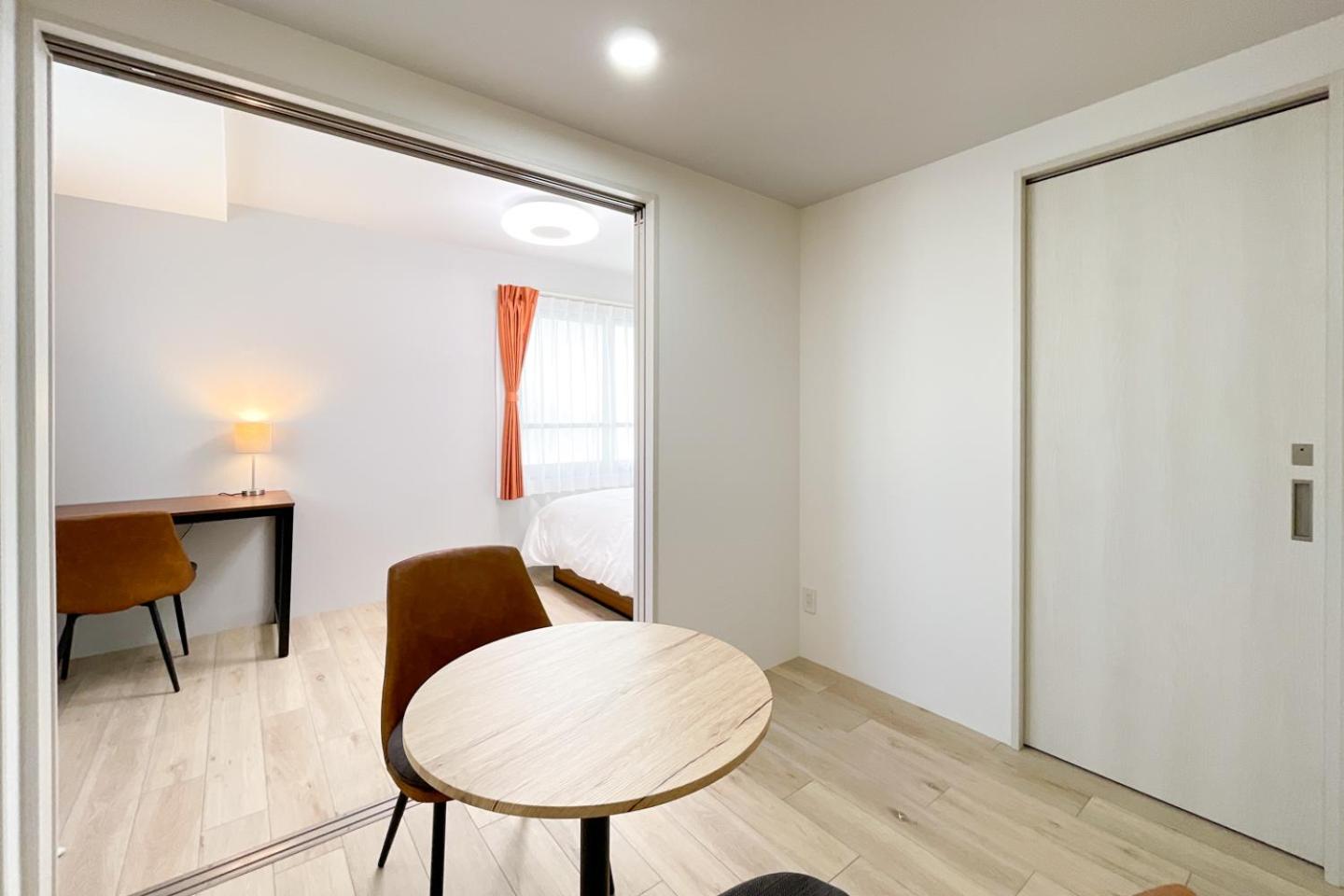One-Bedroom Apartment photo 3