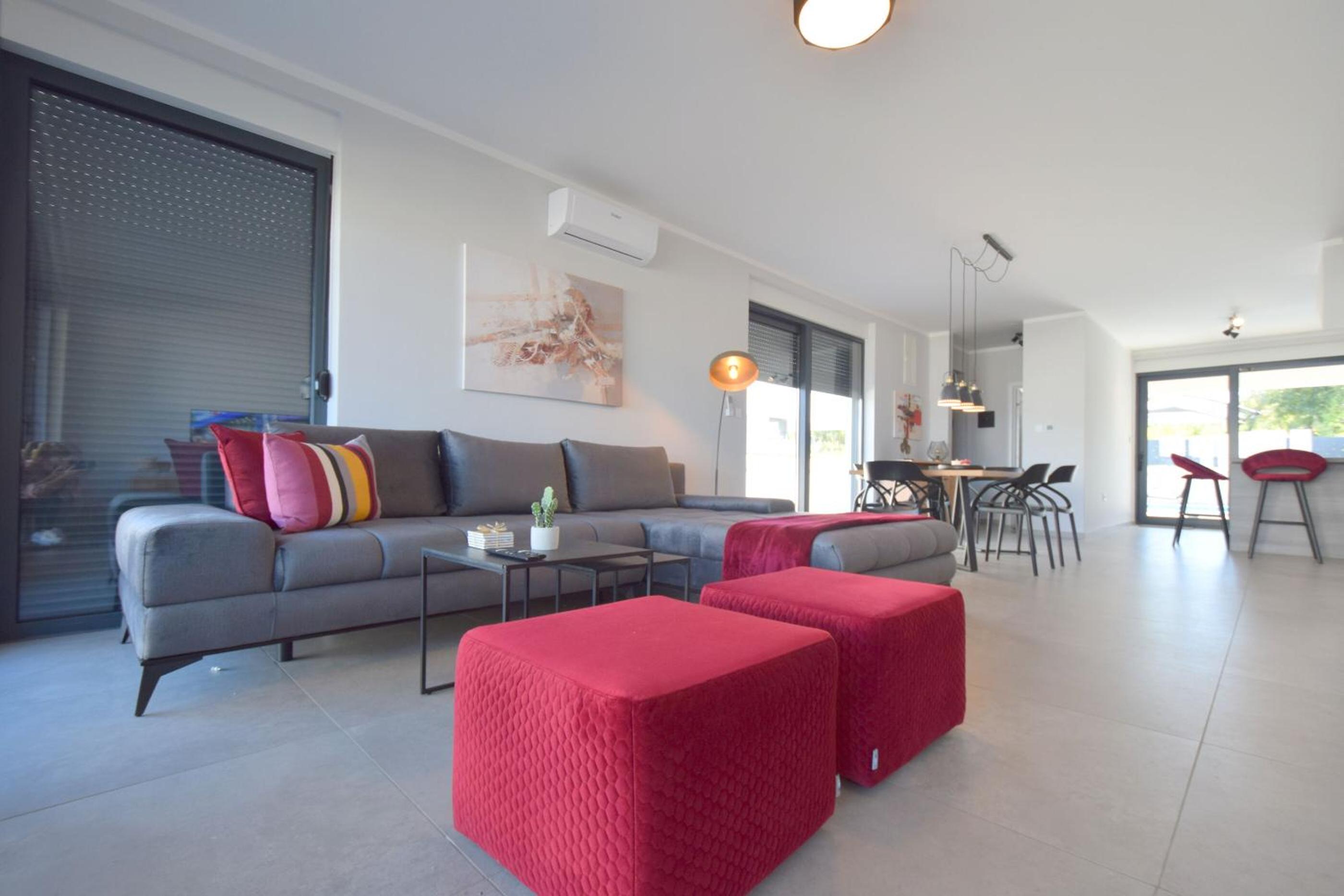 Three-Bedroom Villa photo 1
