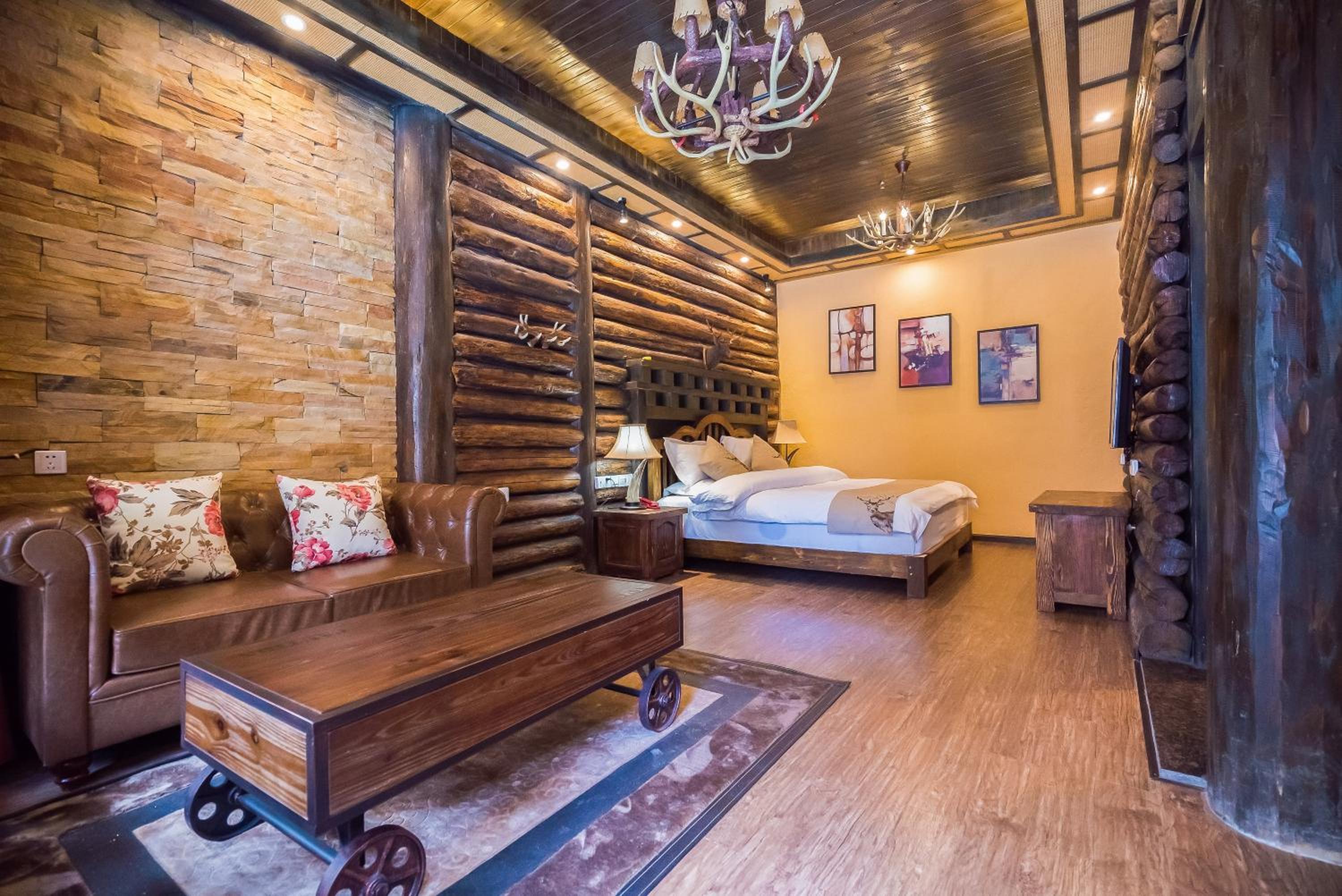Queen Room