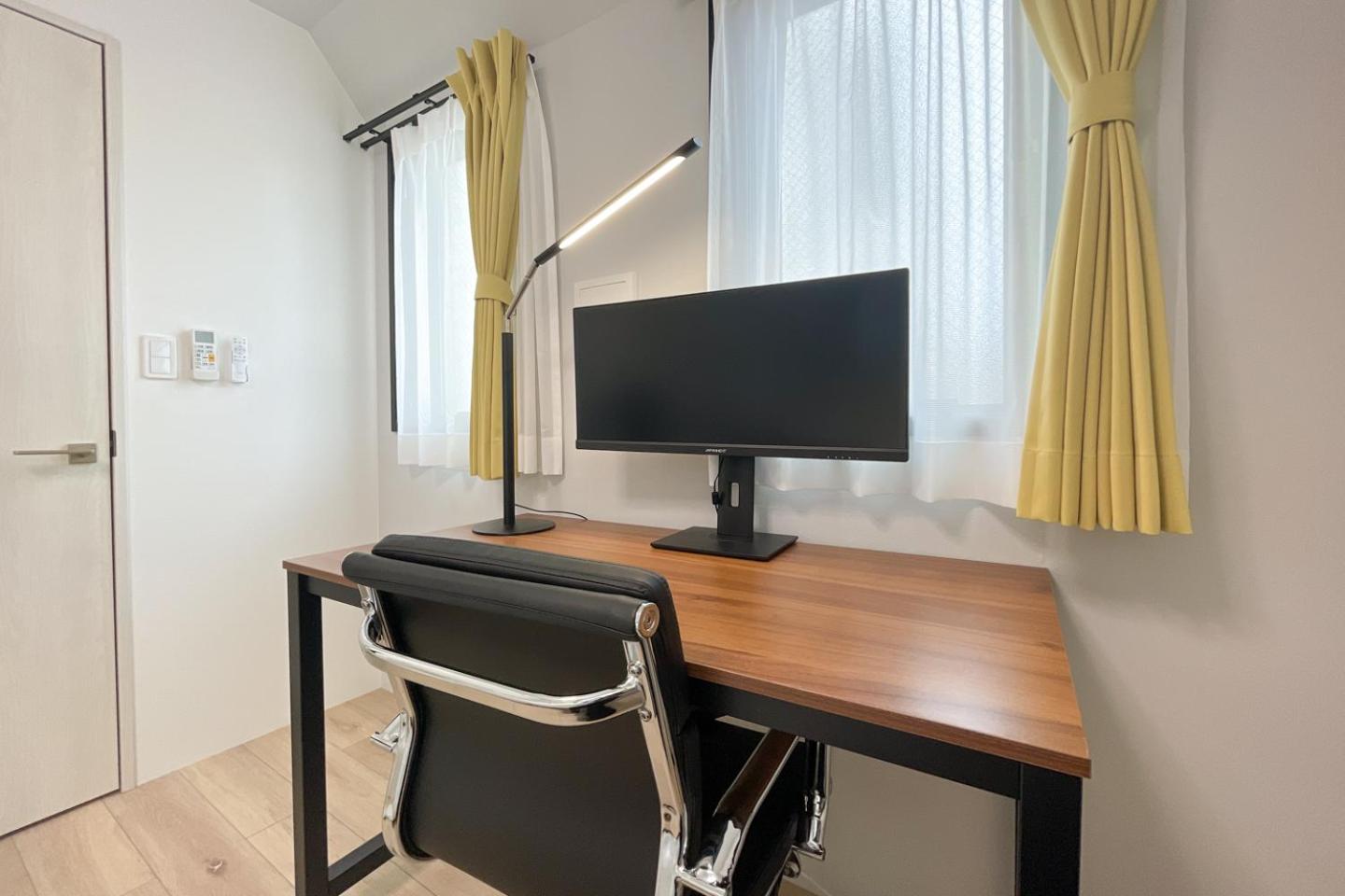 One-Bedroom Apartment photo 3
