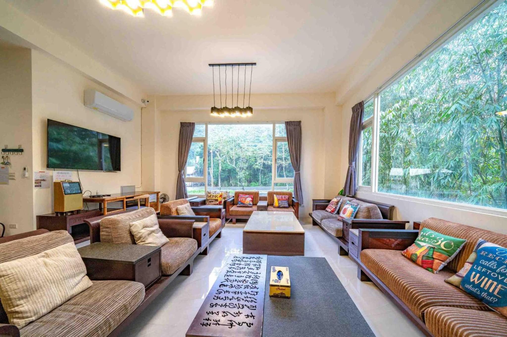 Three-Bedroom Villa photo 1
