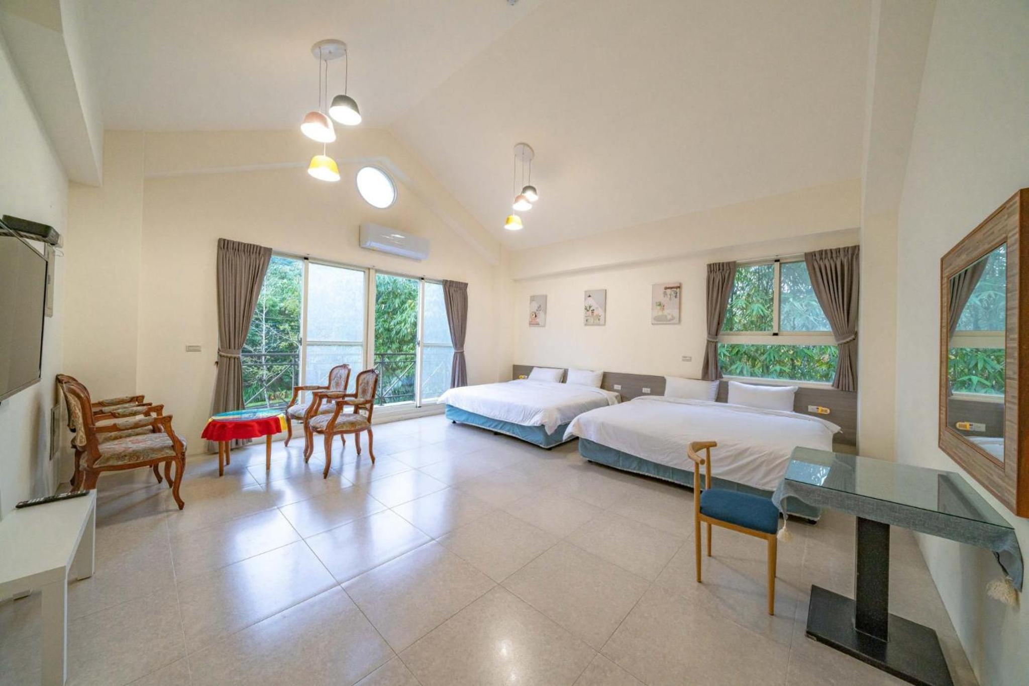 Quadruple Room With Bath photo 1