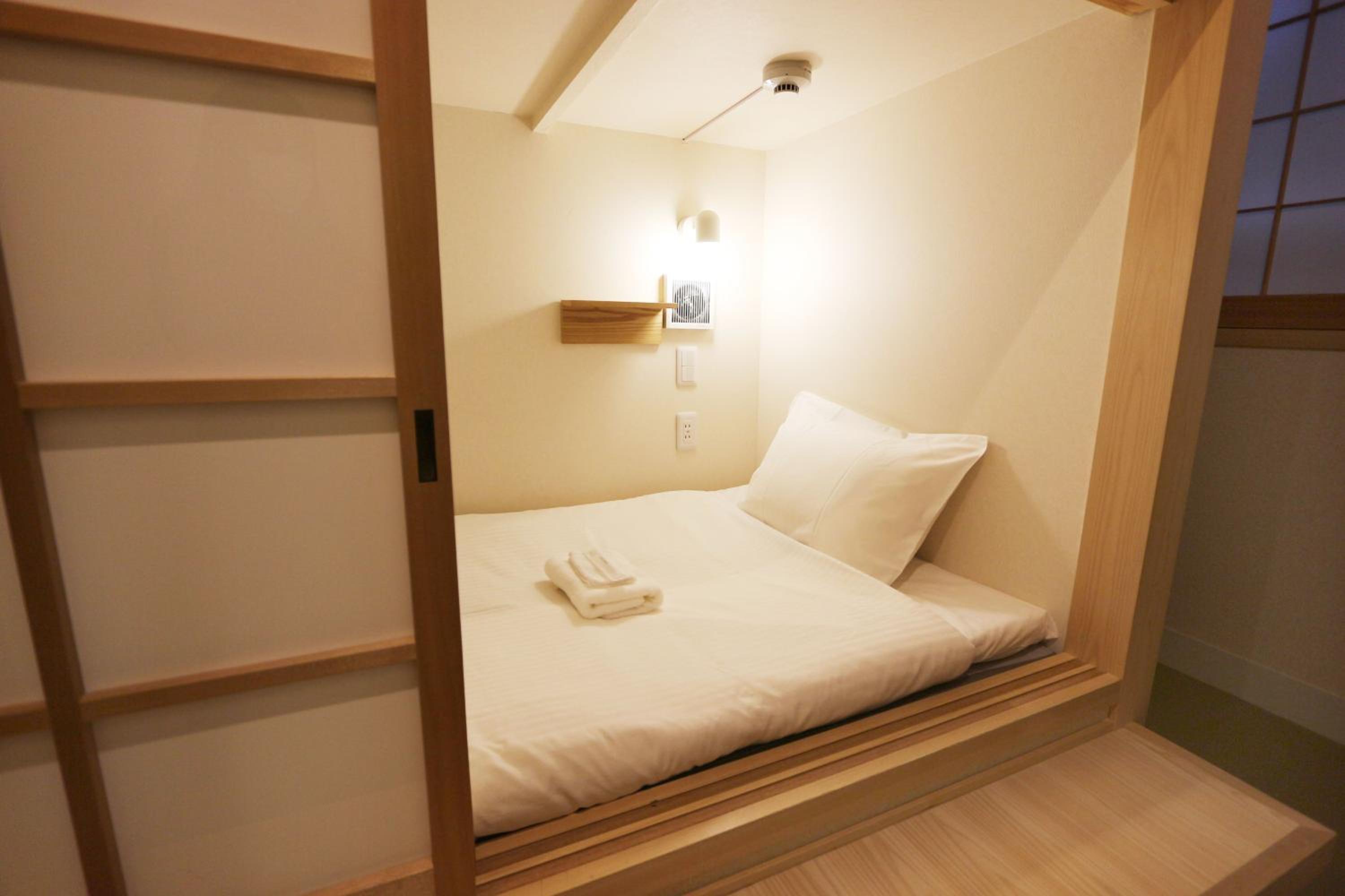 Japanese-Style Room - Photo 11