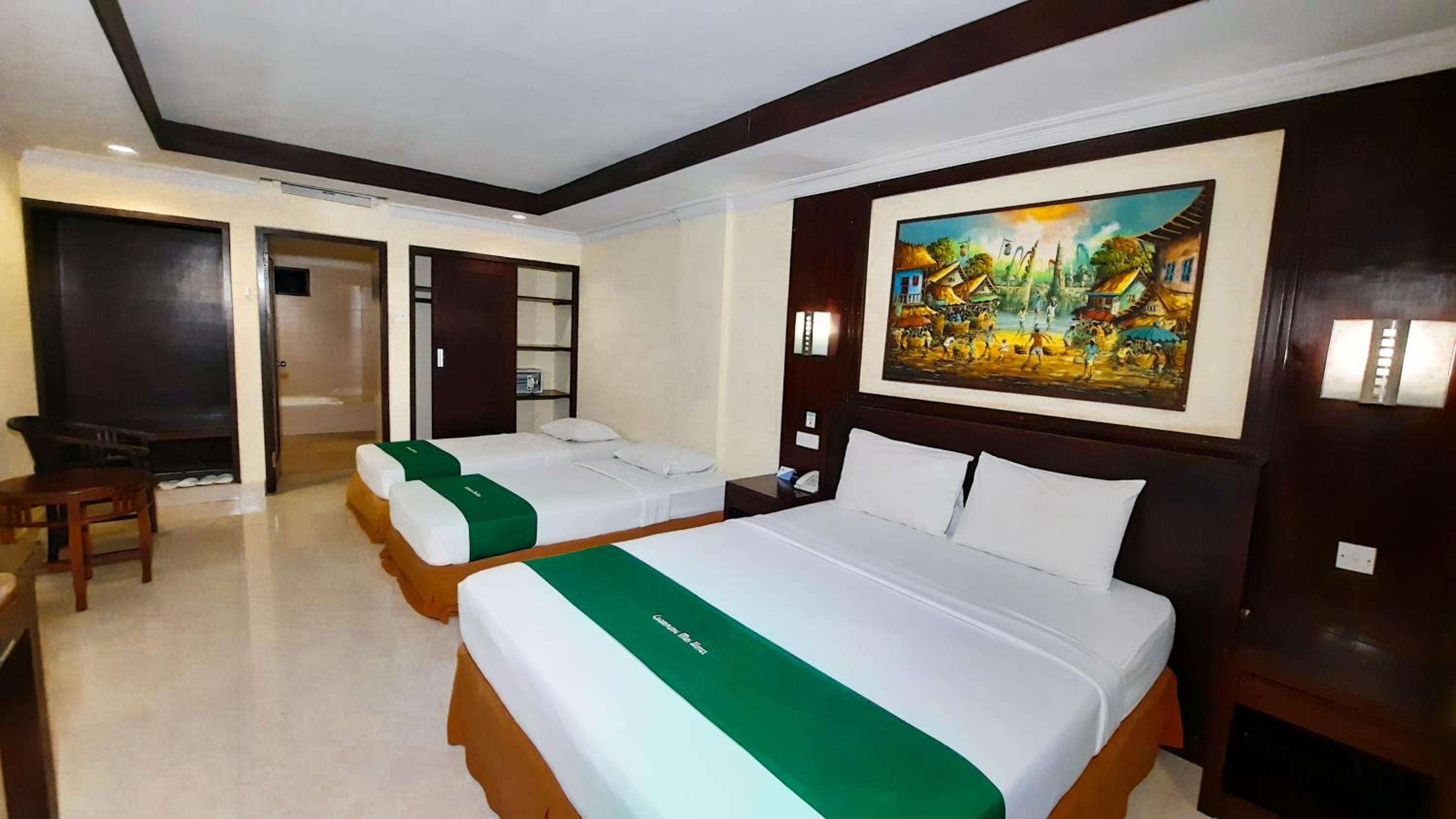 Quadruple Room with Balcony
