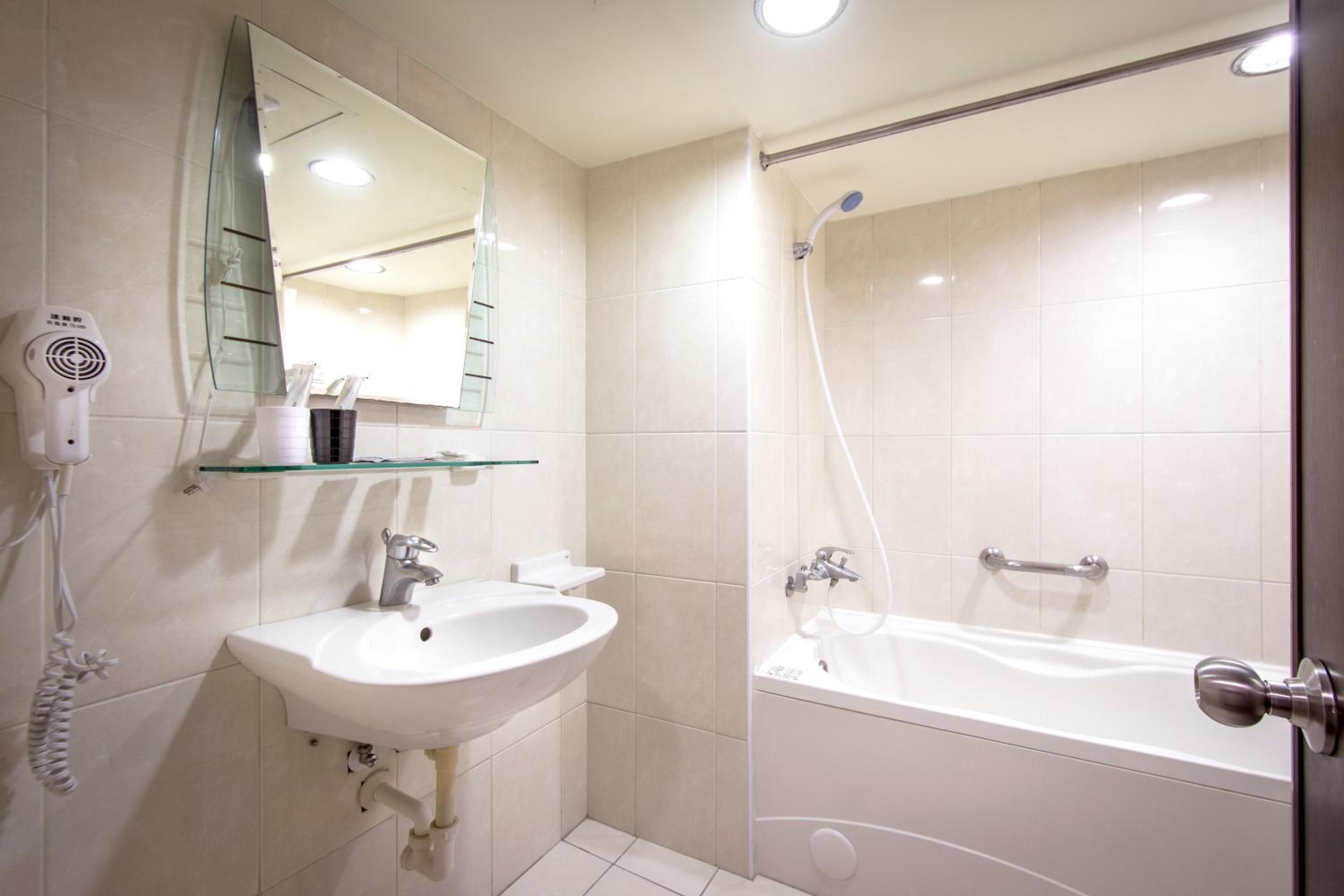 Standard Triple Room photo 2