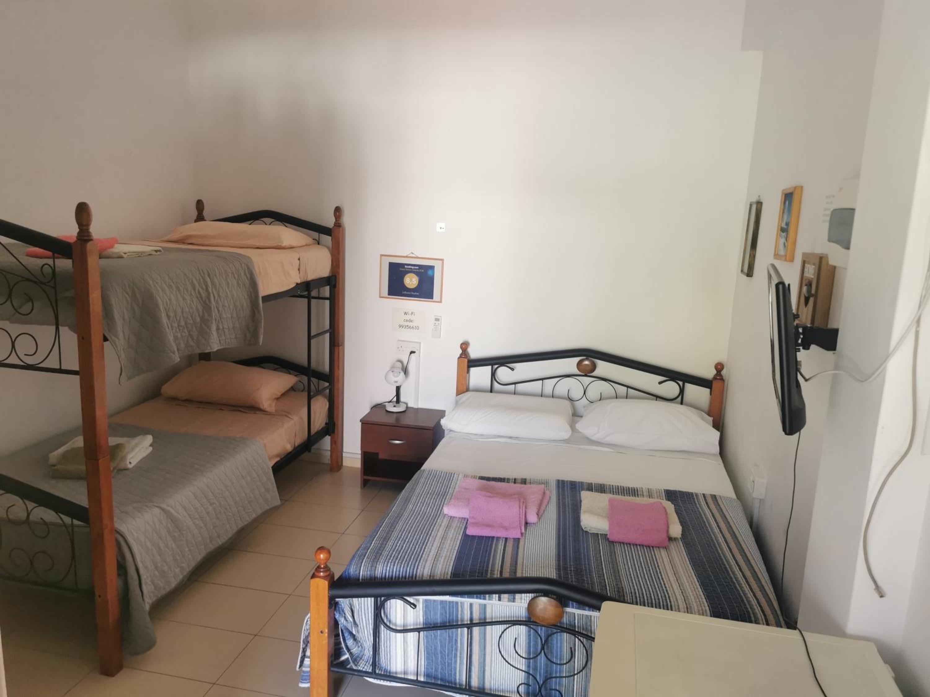 Apartment (2 Adults + 2 Children) - Photo 1