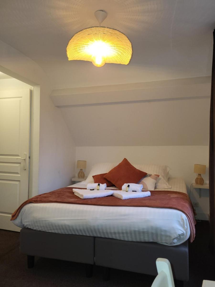 Double Room with Hot Tub - Photo 6