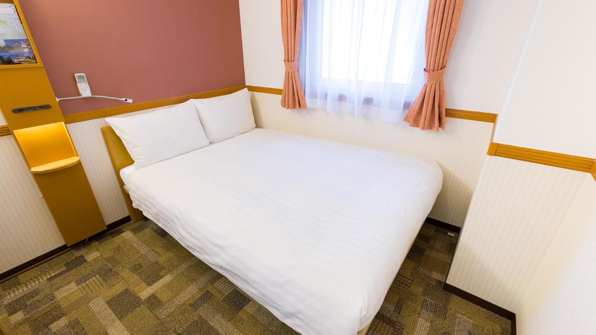 Double Room - Smoking photo 3