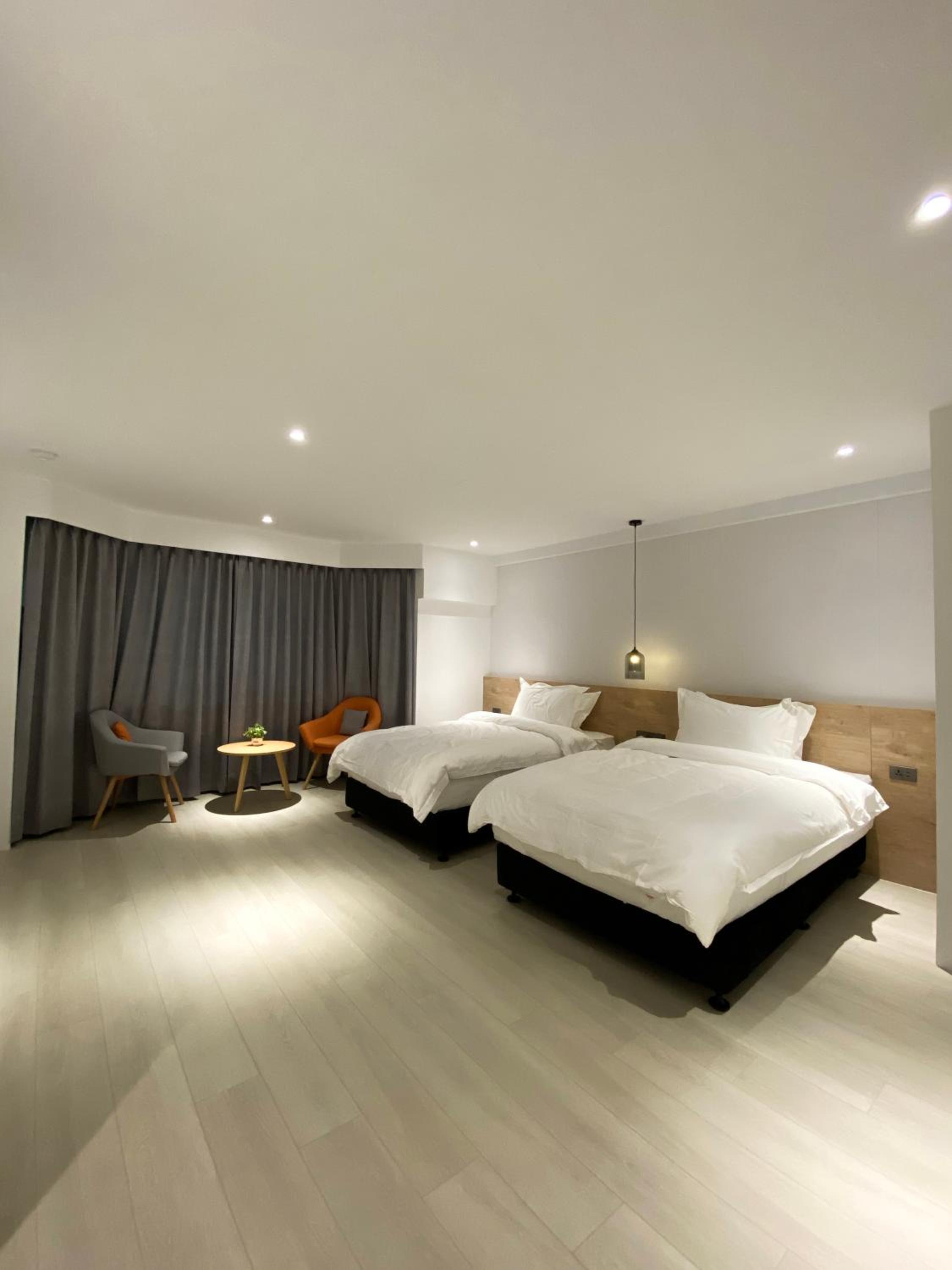 Standard Twin Room photo 1