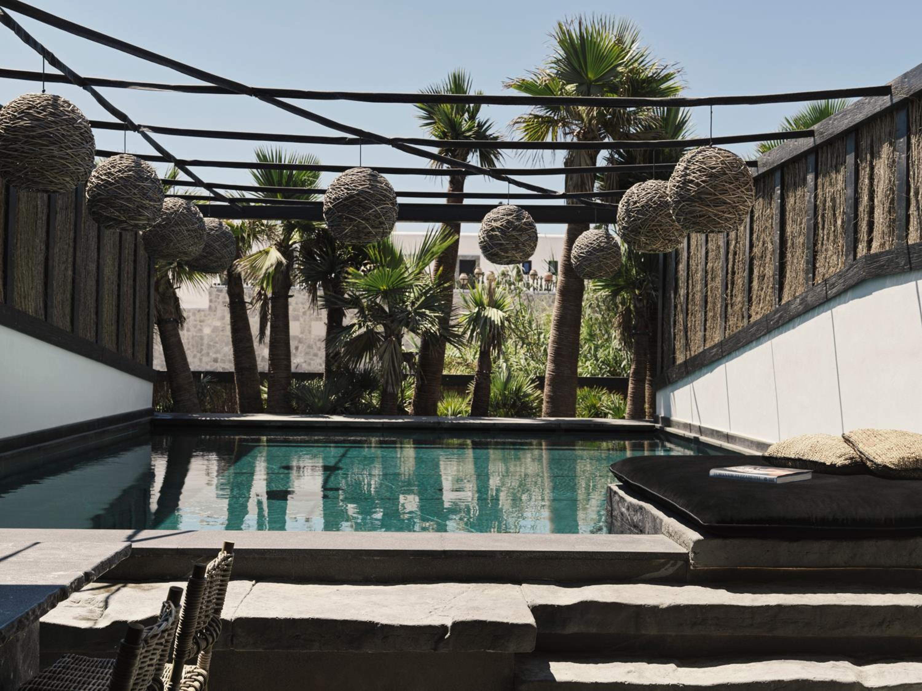 ECO Suite Private Pool - Photo 4