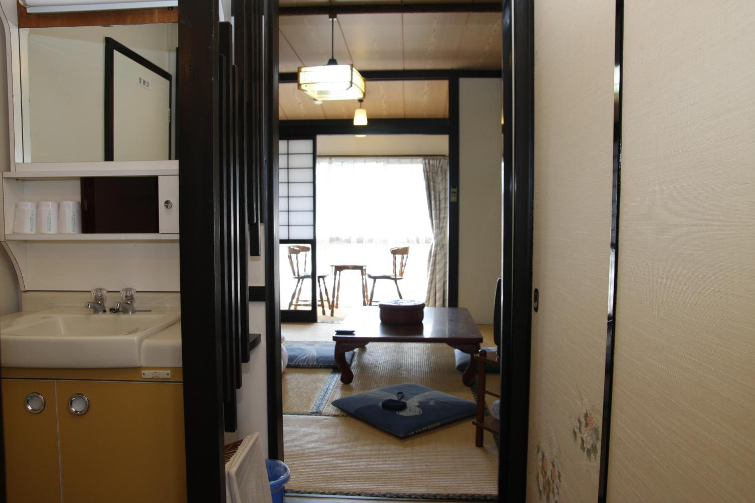 Japanese-Style Room - Non-Smoking - Photo 3