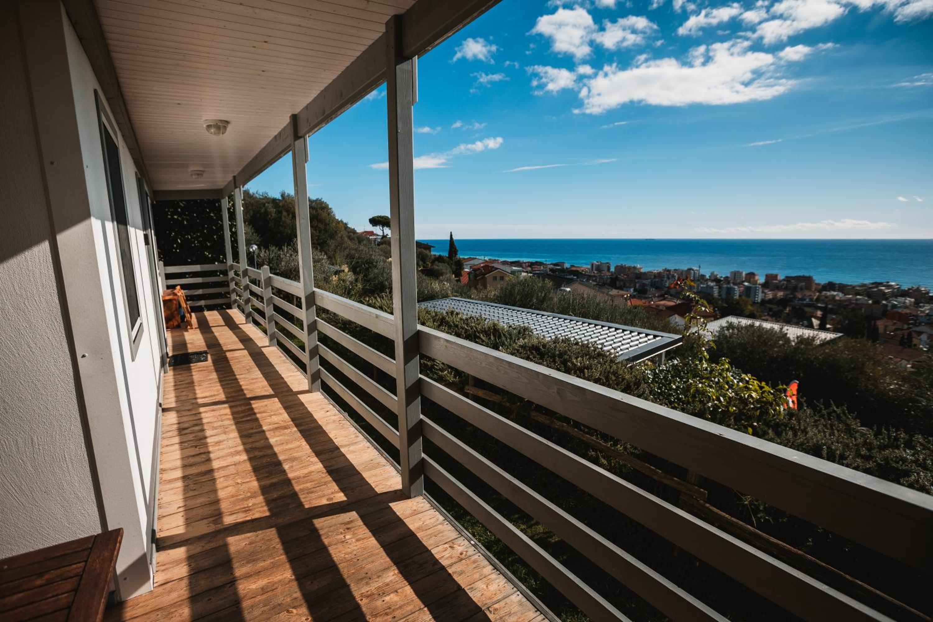 Deluxe Bungalow with Sea View - Photo 10